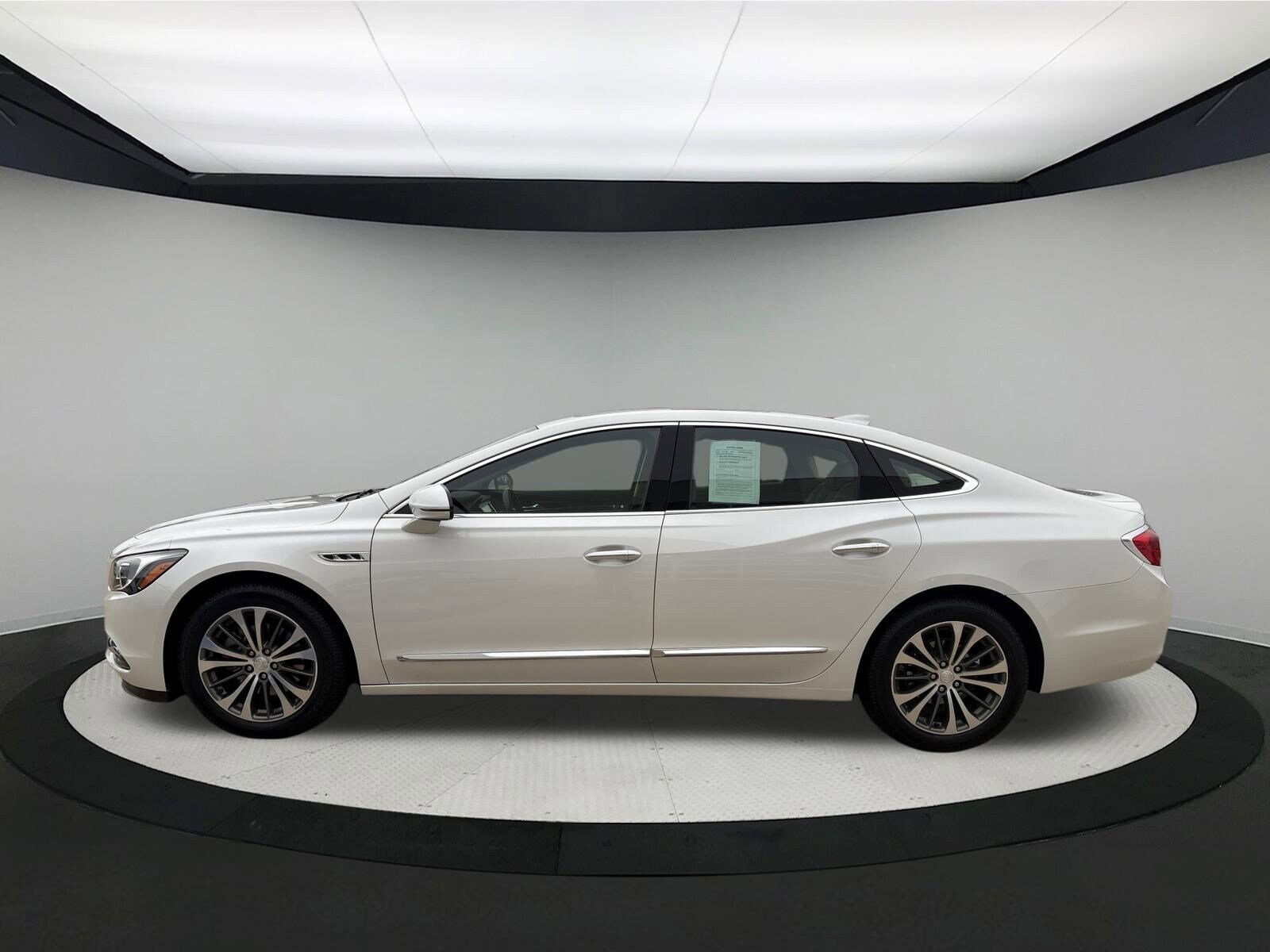 2019 Buick LaCrosse Essence photo 2