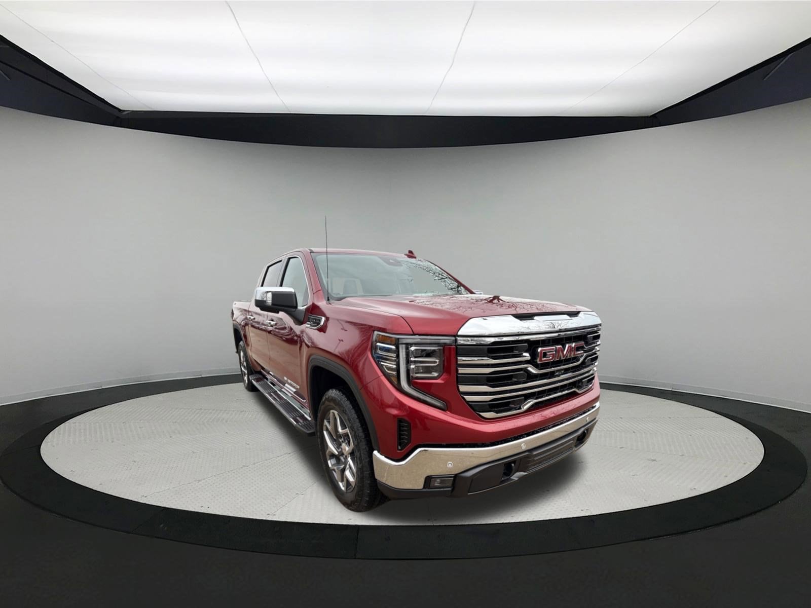 2026 GMC Sierra 1500 SLT's photo