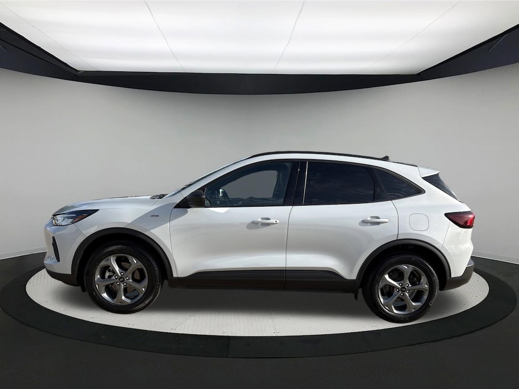 Used 2025 Ford Escape ST-Line