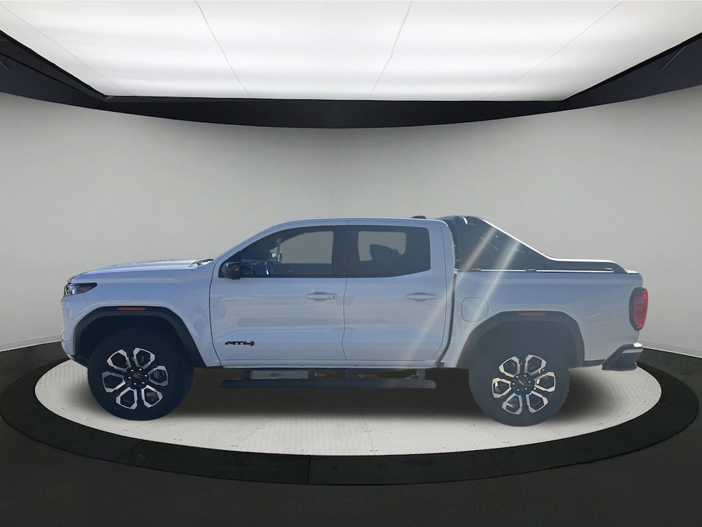 Used 2025 GMC Canyon AT4 Truck