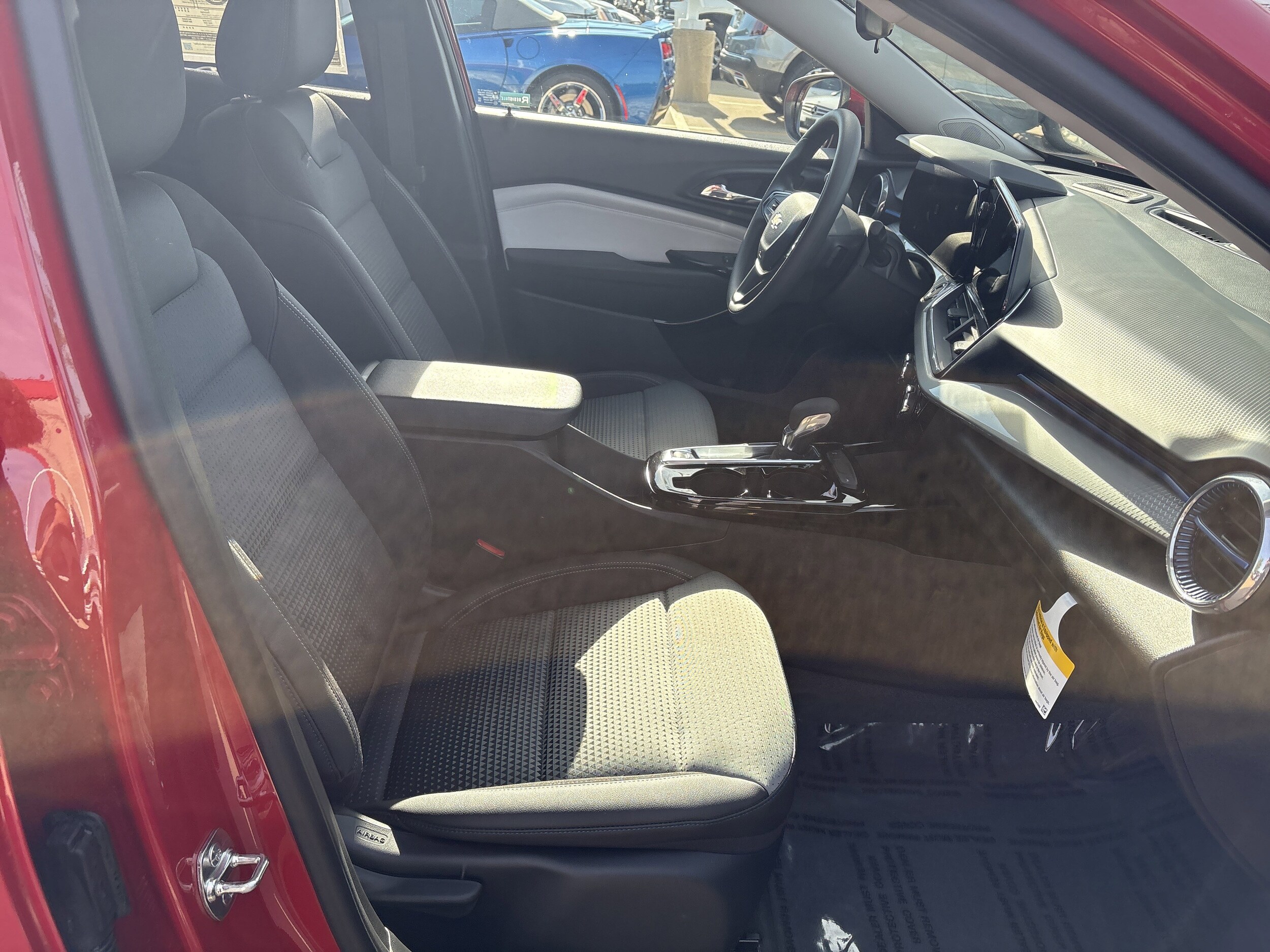 2026 Chevrolet Trax LT - Photo 10