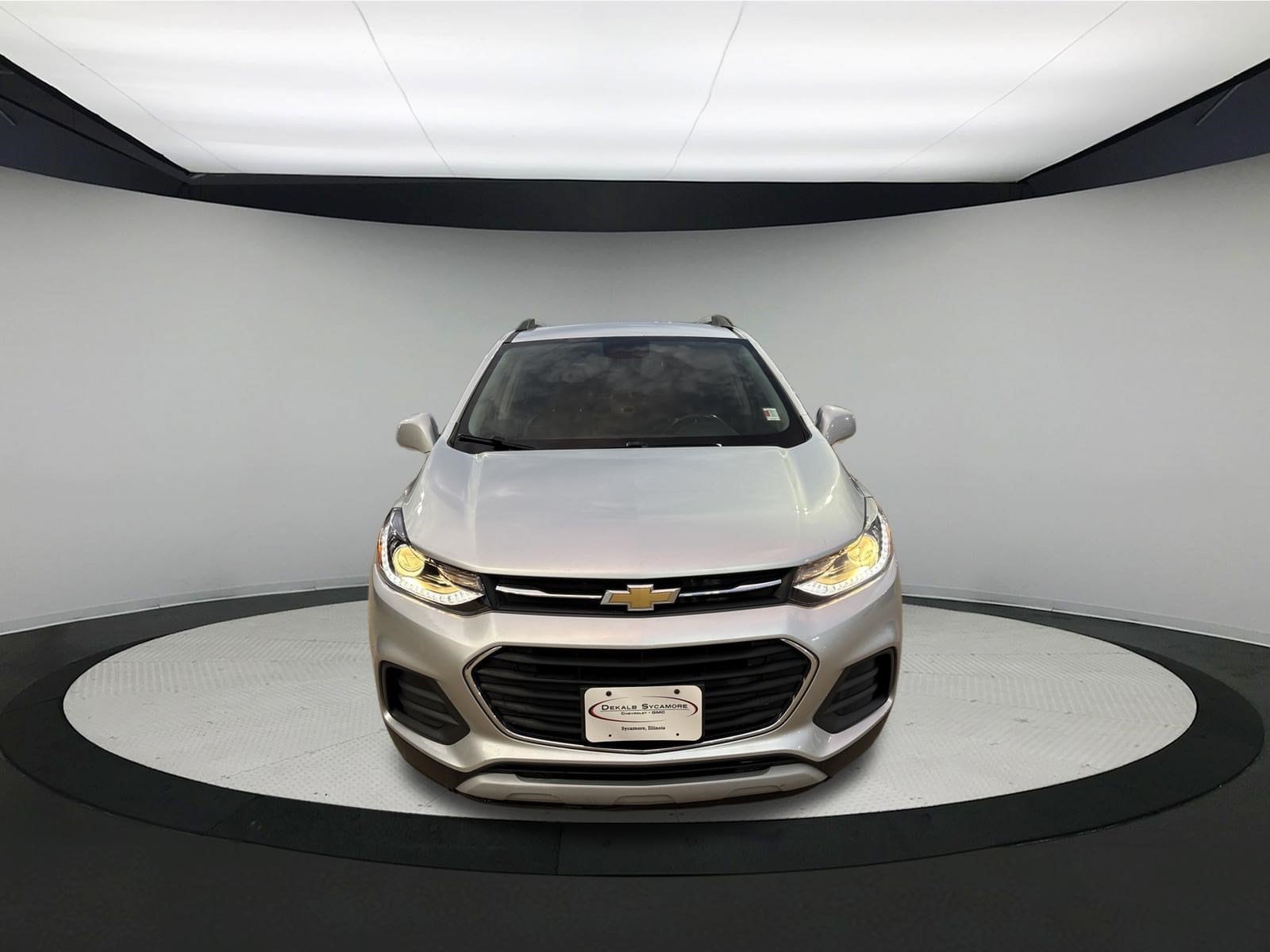 Used 2019 Chevrolet Trax LT with VIN KL7CJLSB6KB866350 for sale in Sycamore, IL