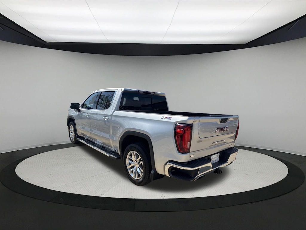 Used 2020 GMC Sierra 1500 SLT Truck