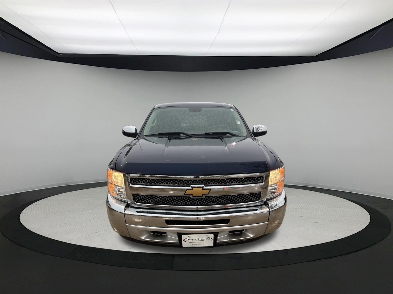 Used 2012 Chevrolet Silverado 1500 LT with VIN 3GCPKSEA4CG199477 for sale in Sycamore, IL