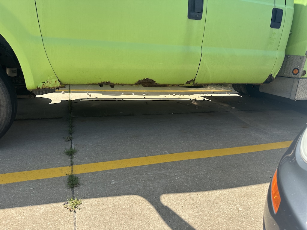 Used 2001 Ford Super Duty F-550 XL