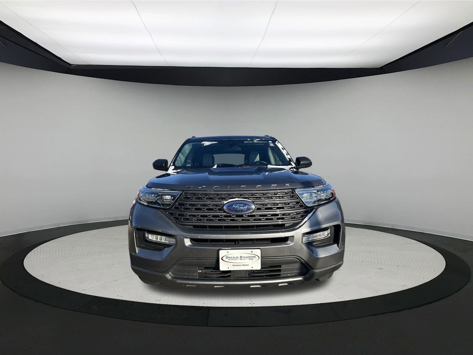 Used 2021 Ford Explorer XLT with VIN 1FMSK8DH7MGC38373 for sale in Sycamore, IL