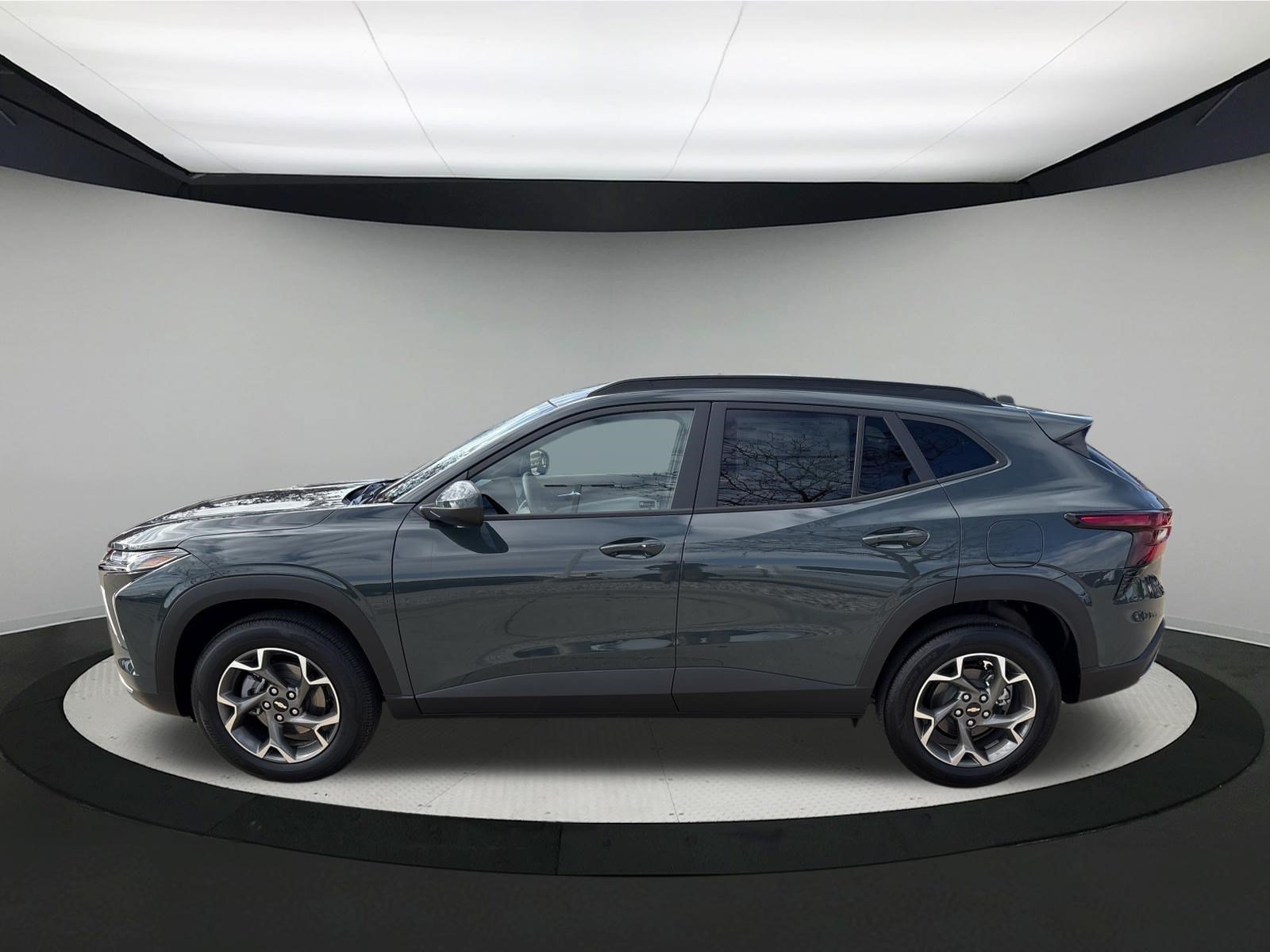 New 2026 Chevrolet Trax LT SUV