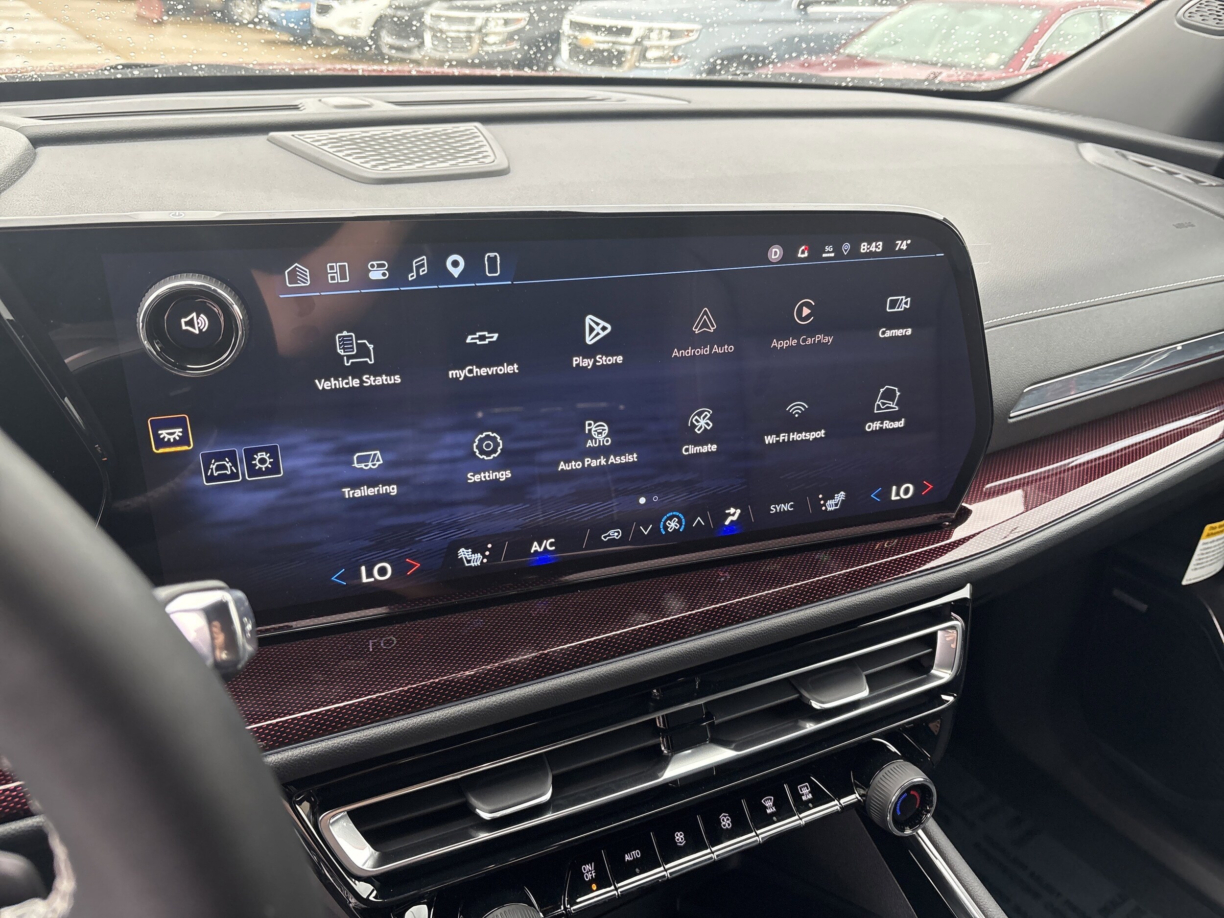 2026 Chevrolet Traverse Z71 - Photo 24