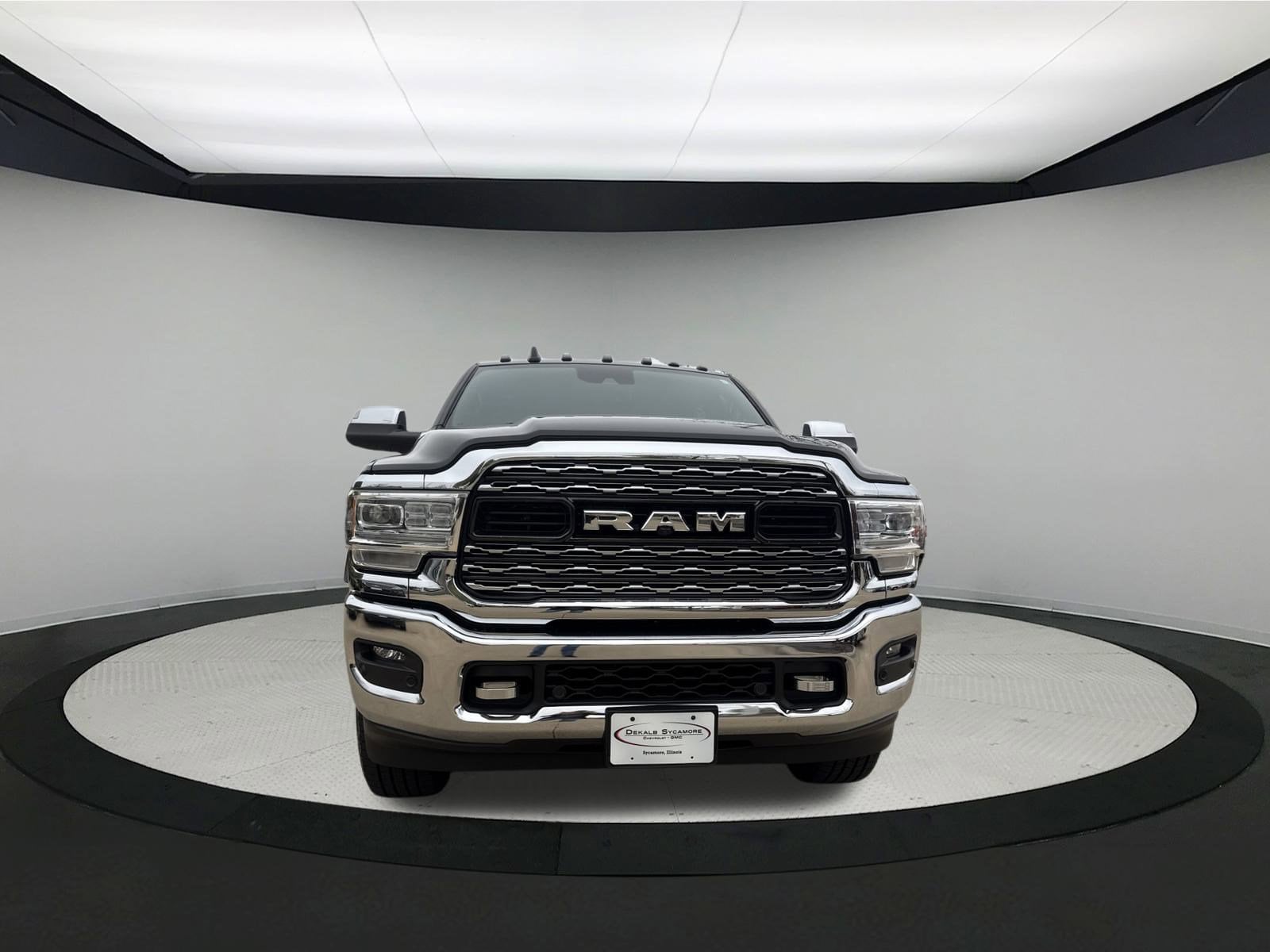 Used 2021 RAM Ram 3500 Pickup Limited with VIN 3C63R3SL2MG577486 for sale in Sycamore, IL