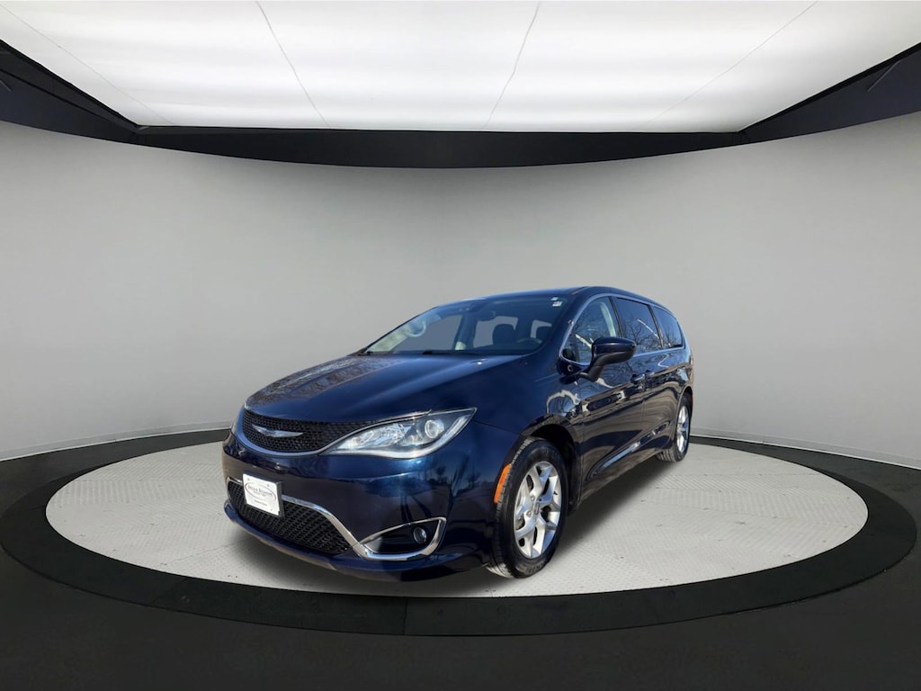 Used 2017 Chrysler Pacifica Touring Plus