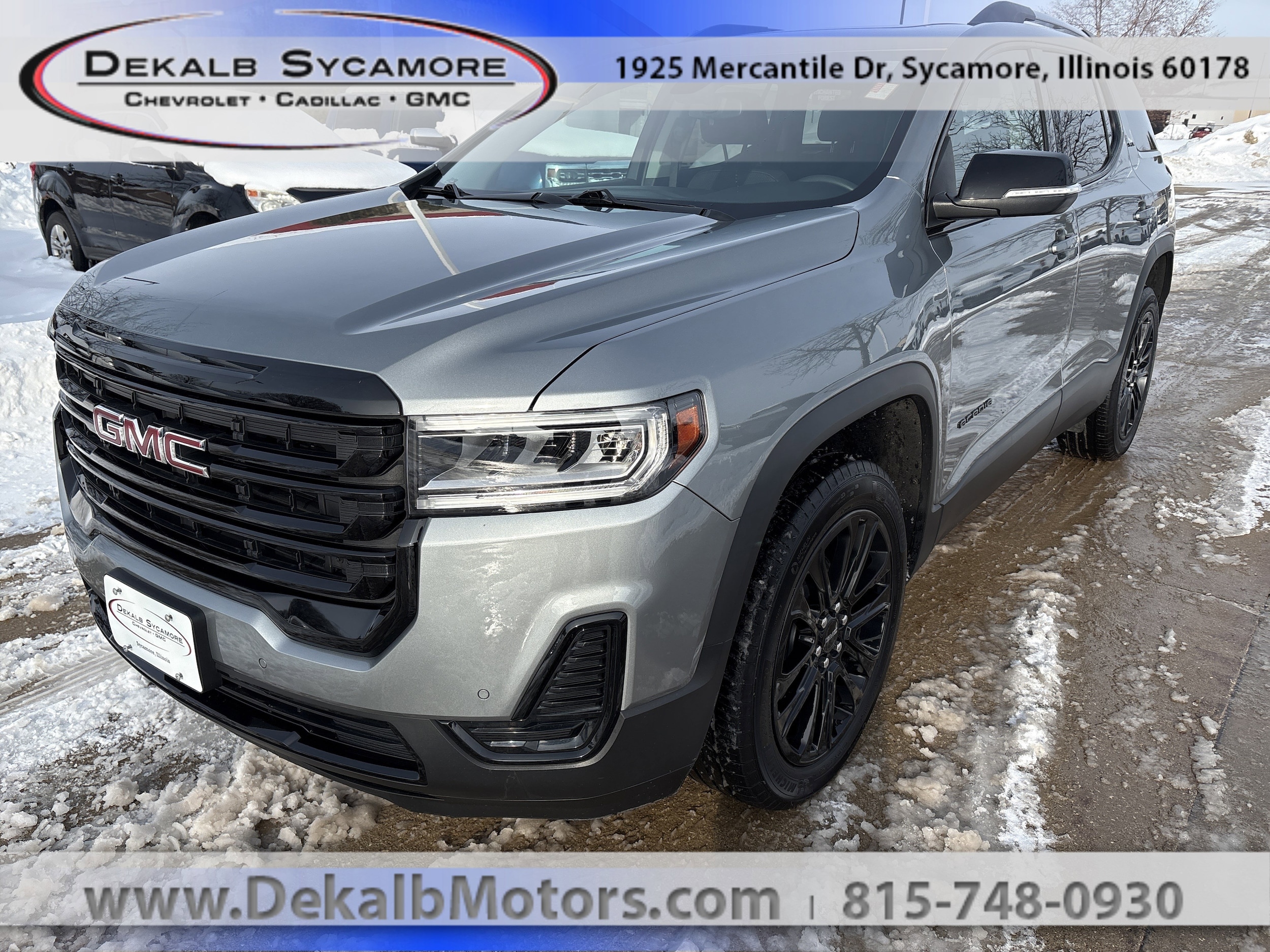 2023 GMC Acadia SLE's photo