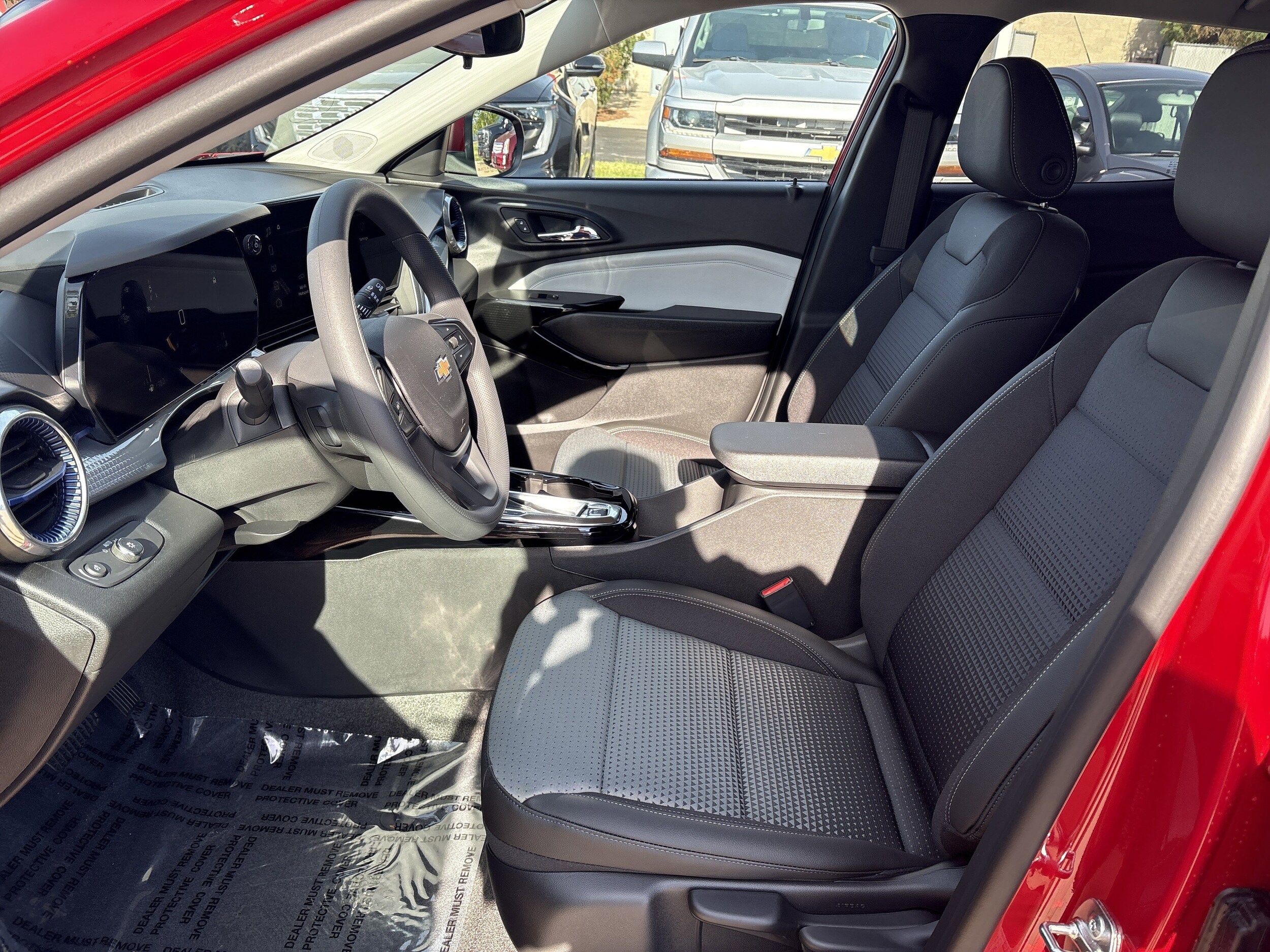 2026 Chevrolet Trax LT - Photo 11