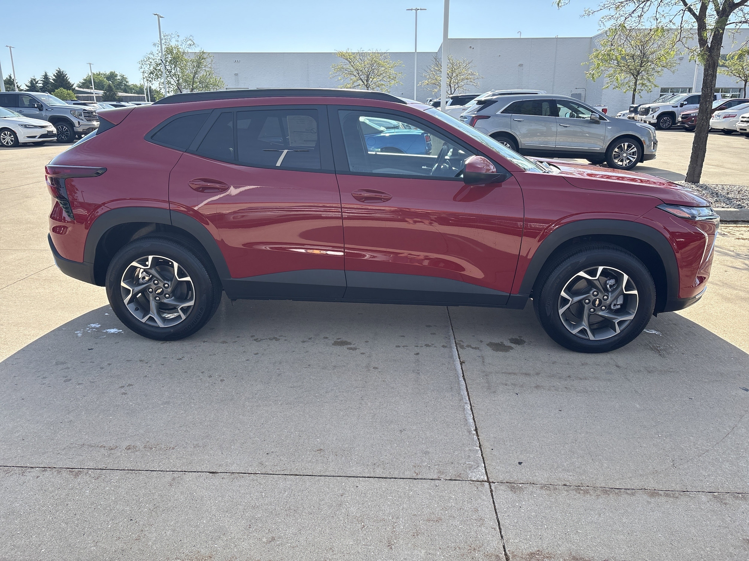 2026 Chevrolet Trax LT - Photo 8