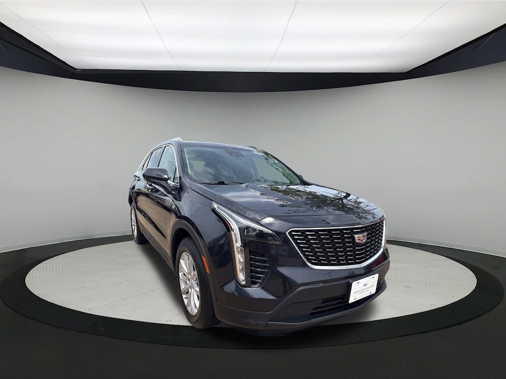 Used 2022 CADILLAC XT4 Luxury SUV