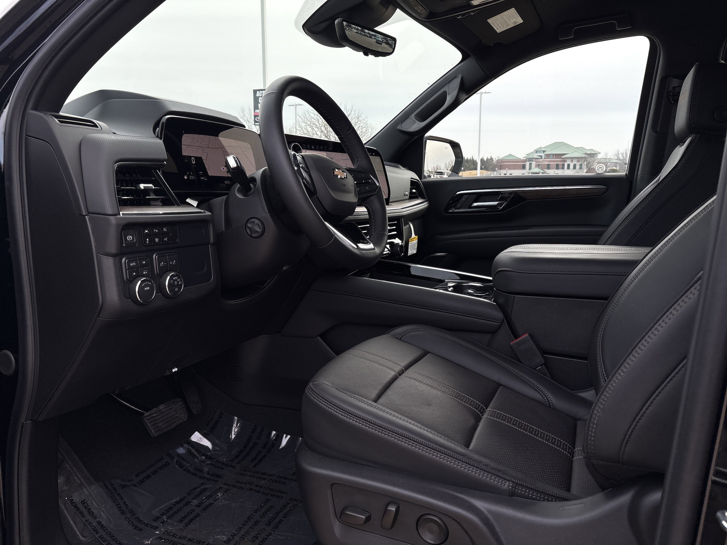 2025 Chevrolet Suburban High Country - Photo 12