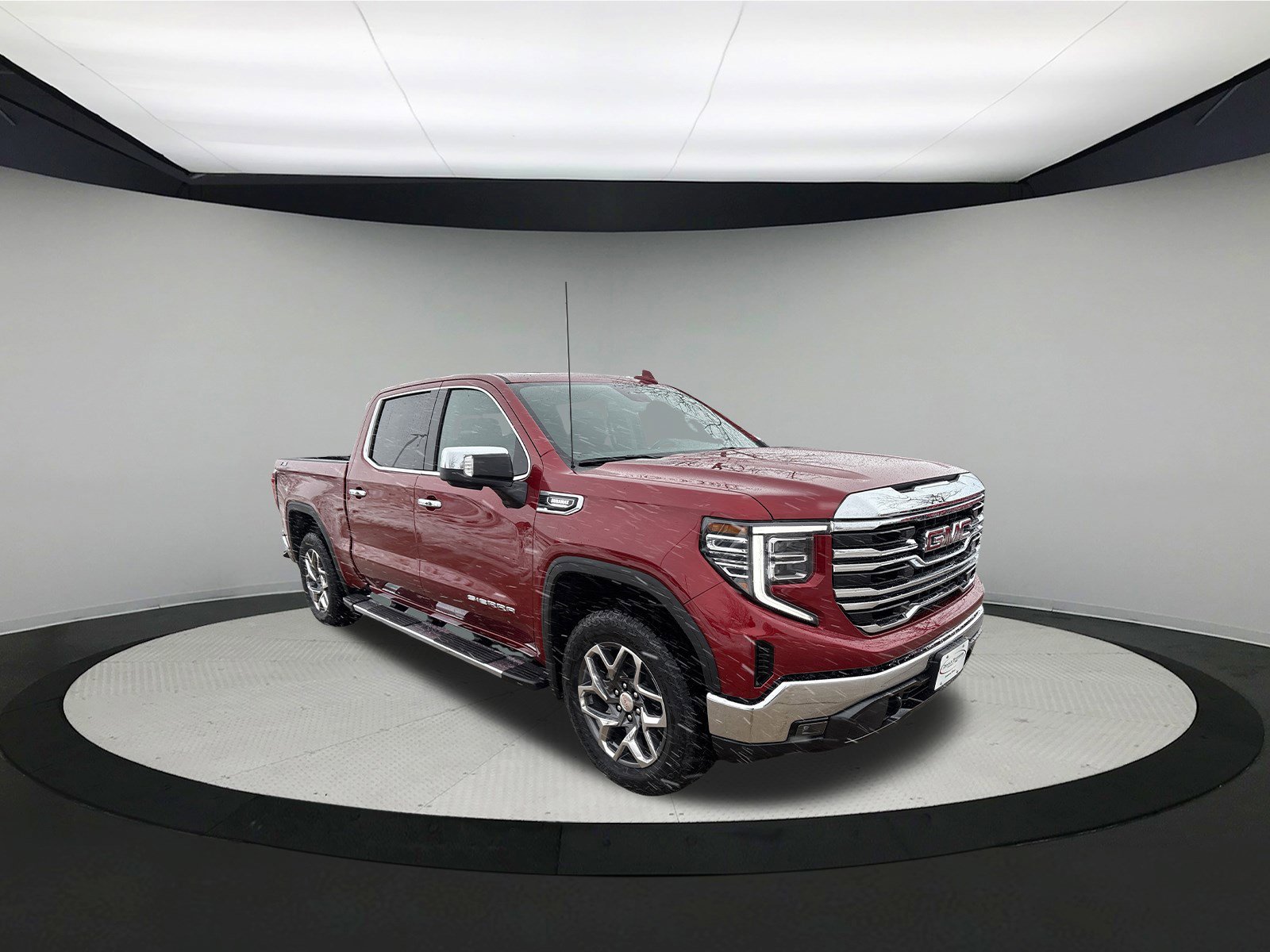 2026 GMC Sierra 1500 SLT's photo