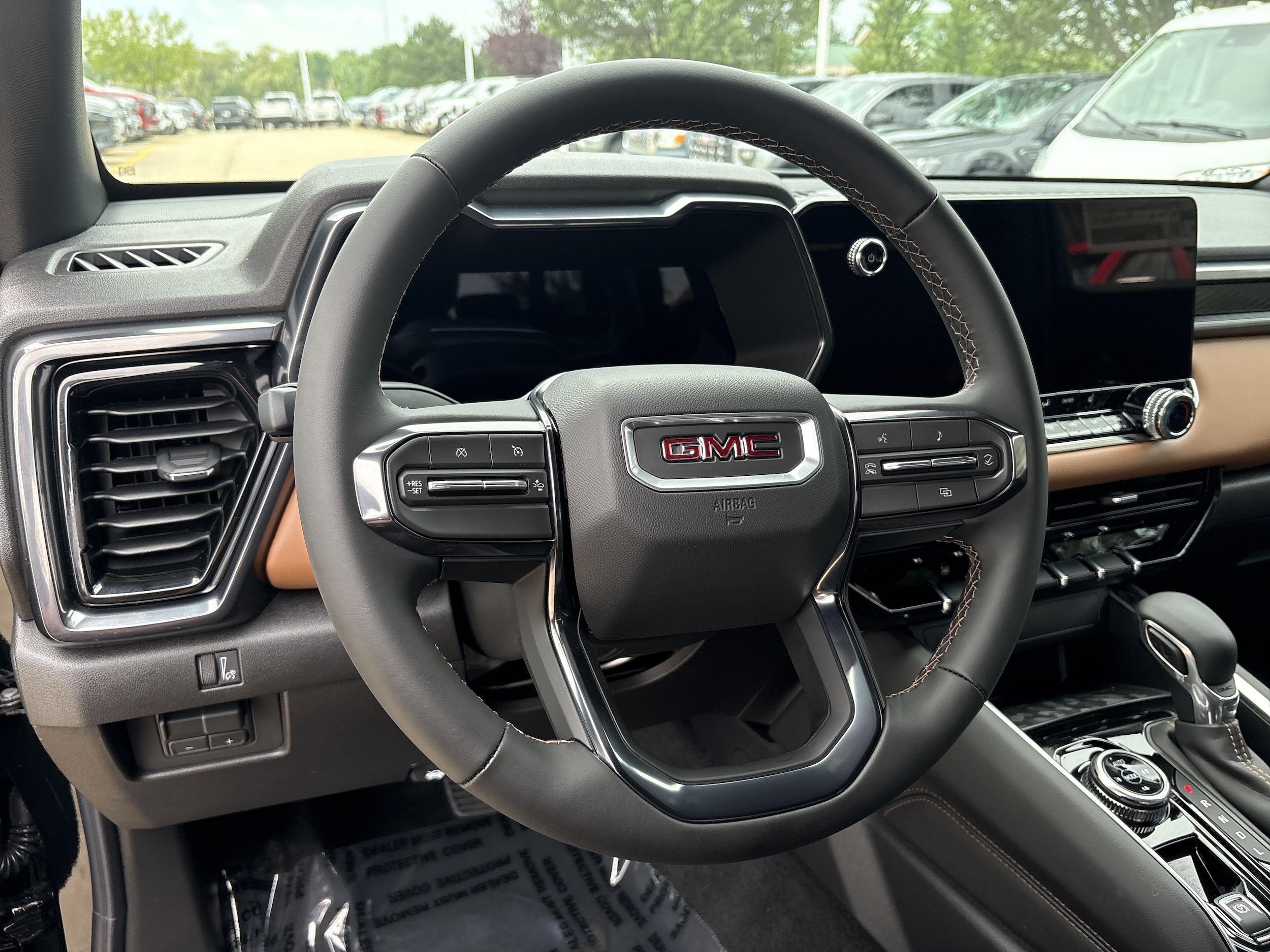 2026 GMC Canyon AT4 - Photo 19