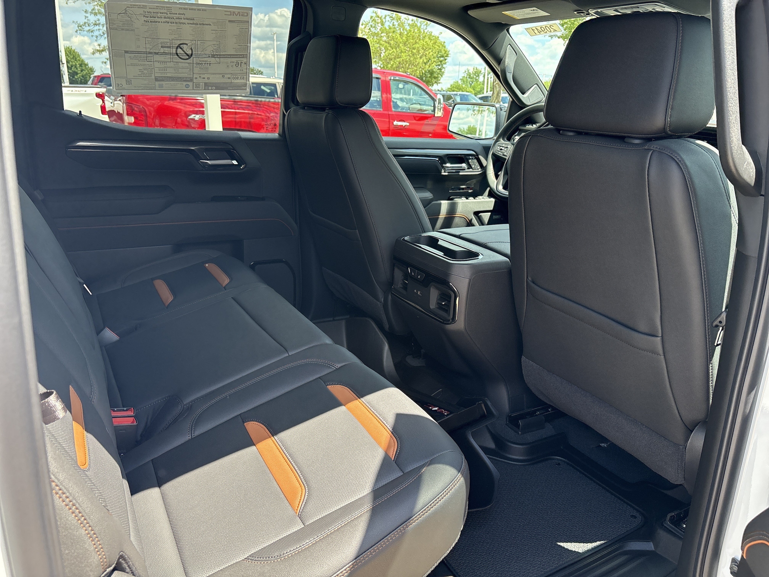 2026 GMC Sierra 1500 AT4 - Photo 13