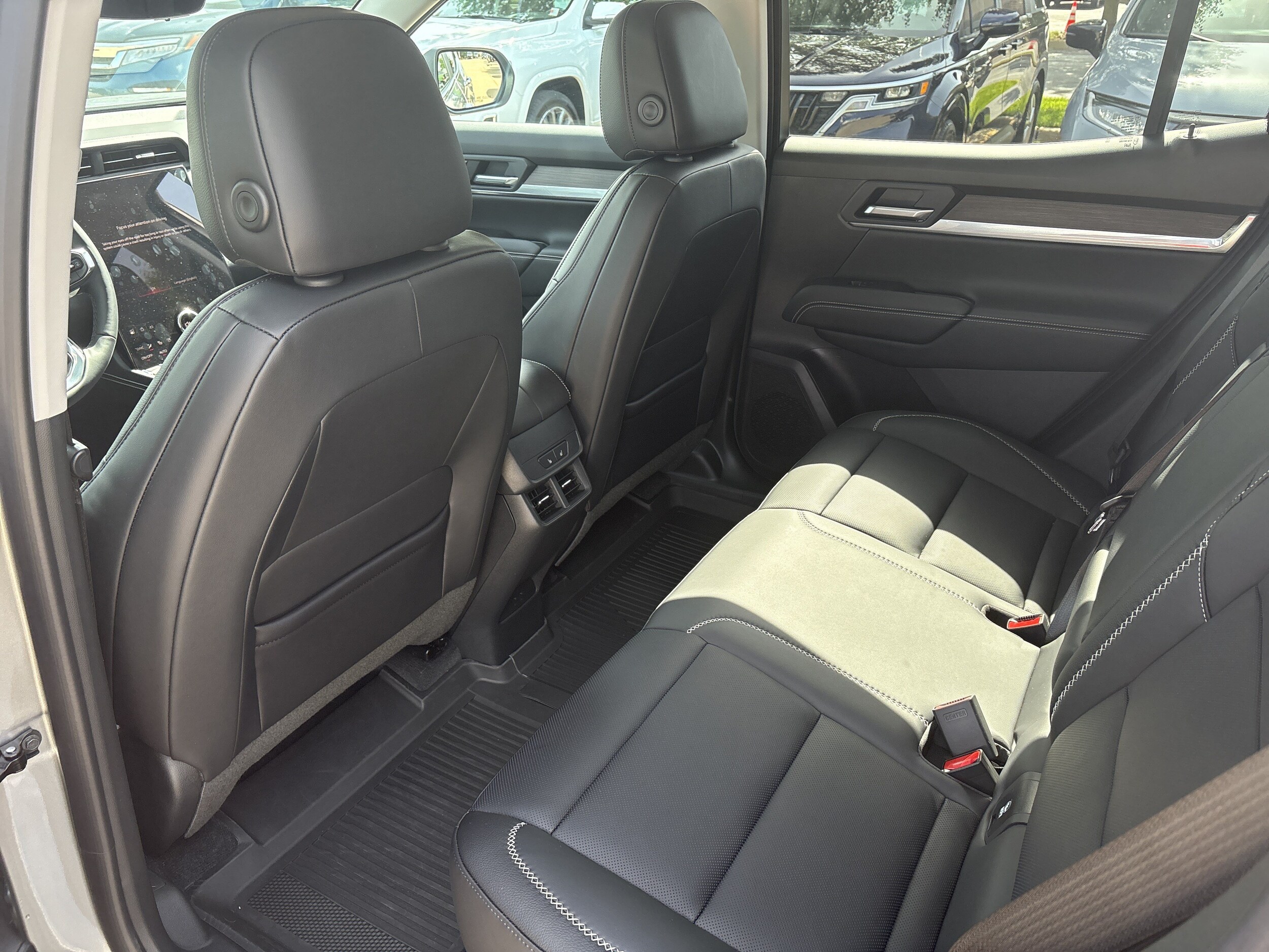 2026 GMC Terrain Denali - Photo 12