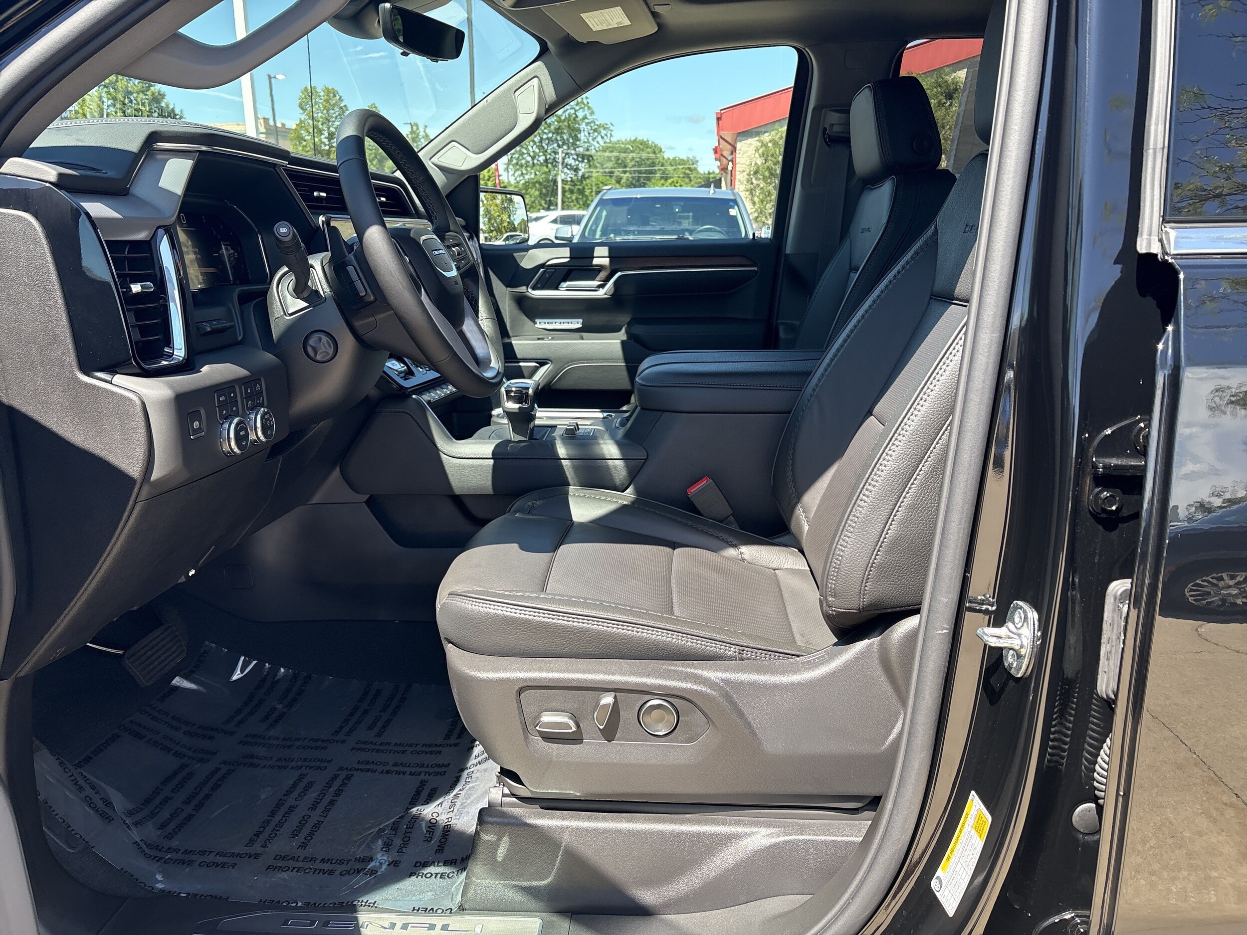 2026 GMC Sierra 1500 Denali - Photo 11