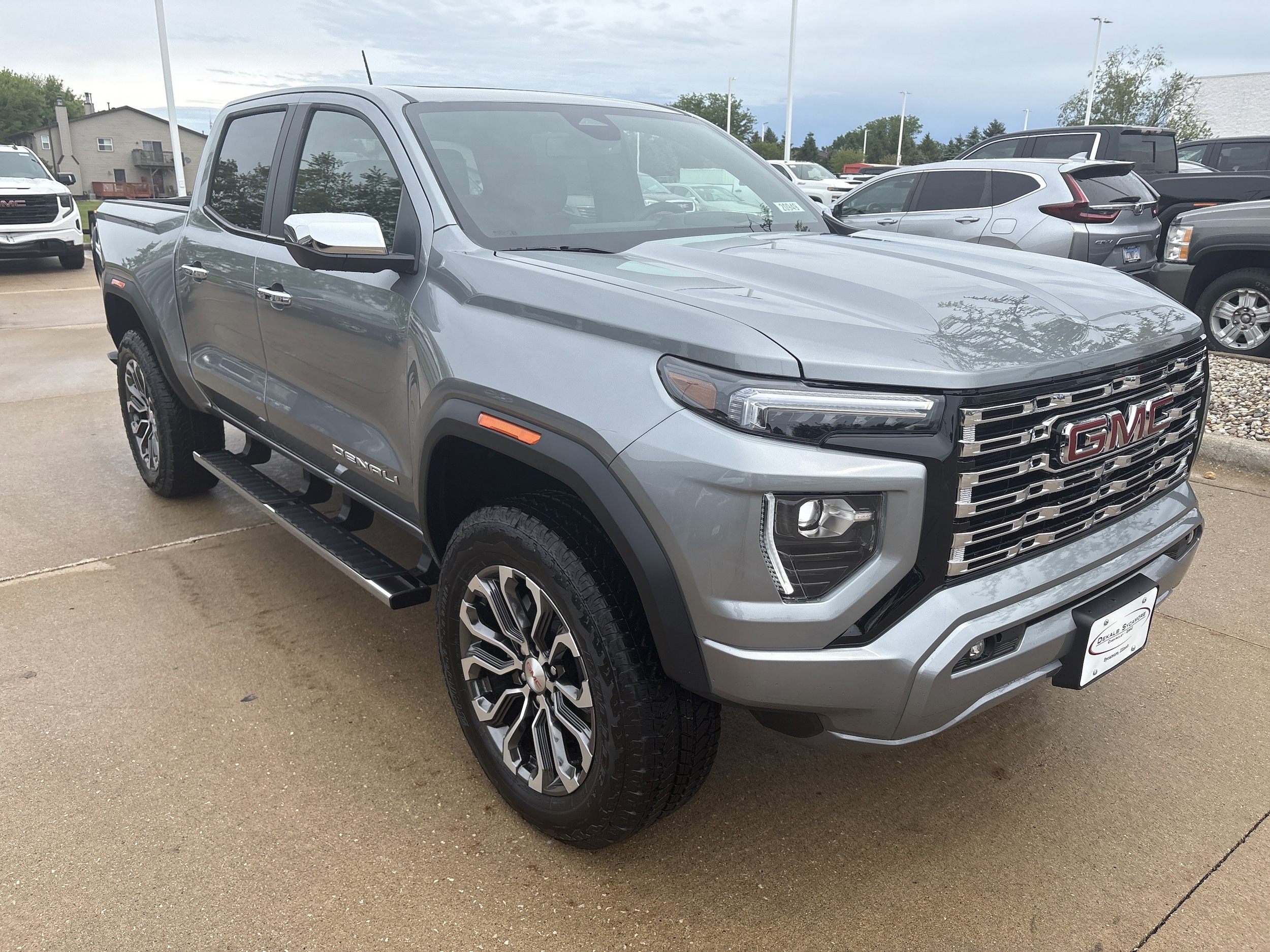 2026 GMC Canyon 4WD Denali Crew Cab Short Box's photo