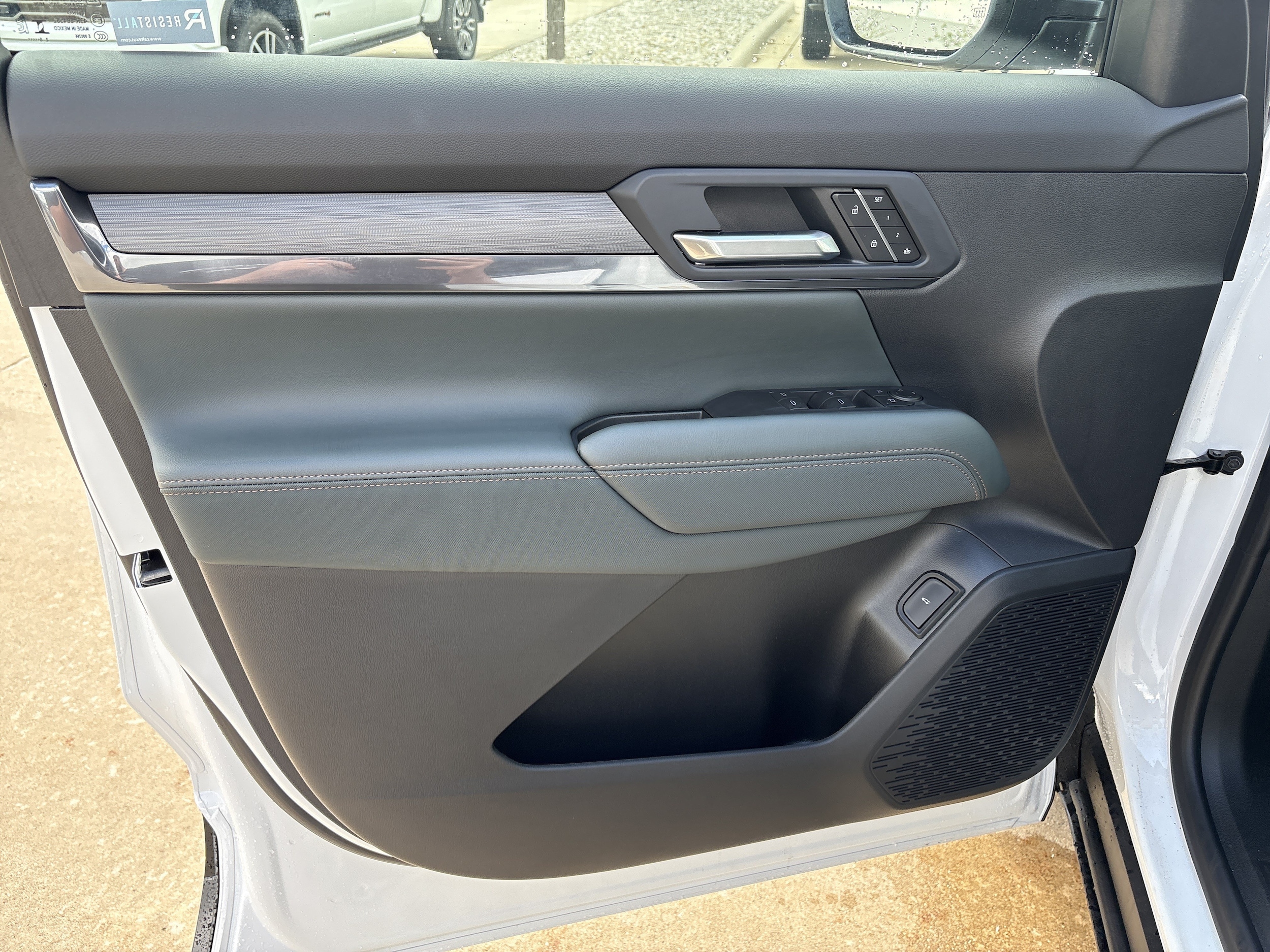 2026 GMC Terrain AT4 - Photo 10