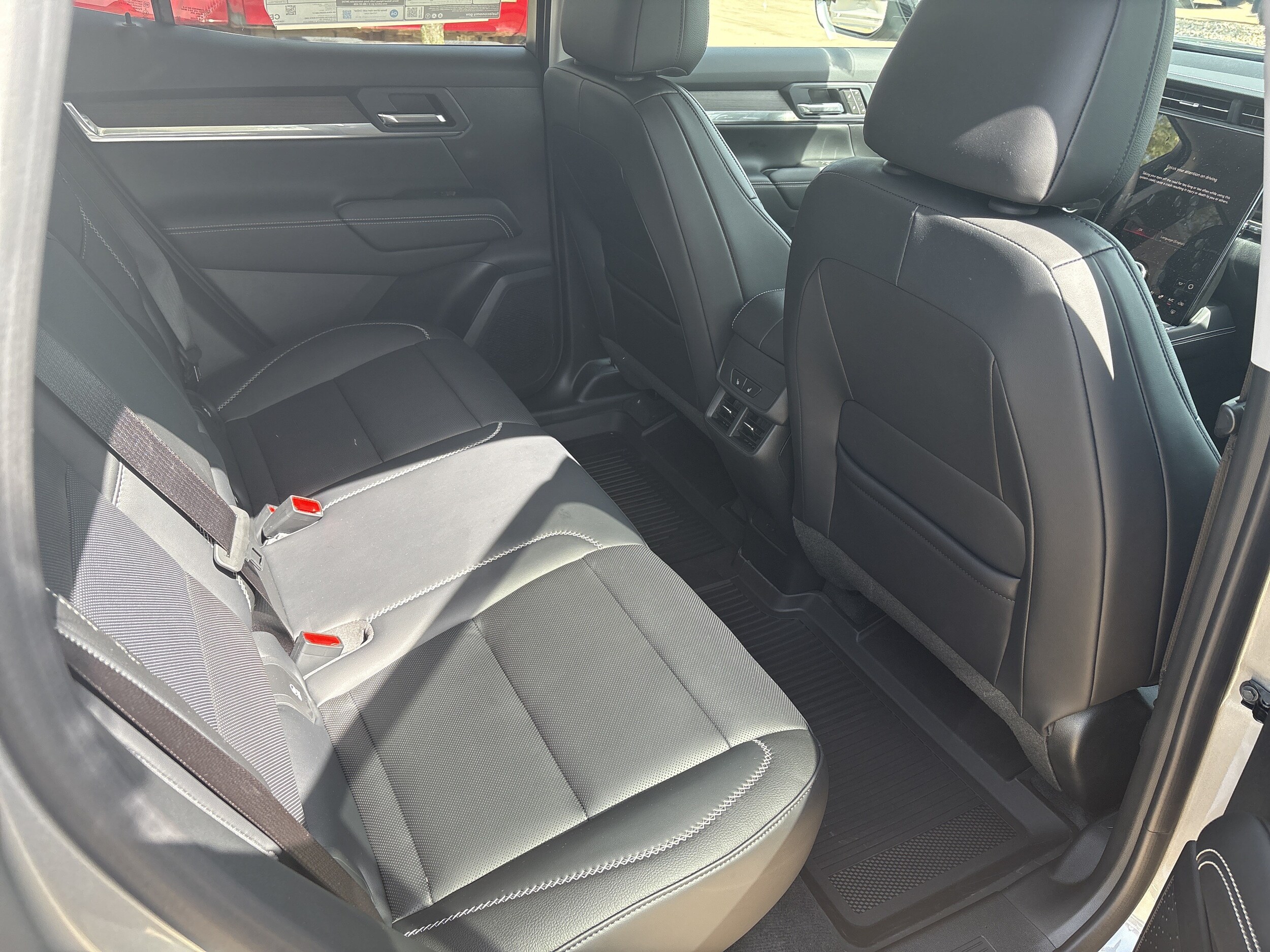 2026 GMC Terrain Denali - Photo 13