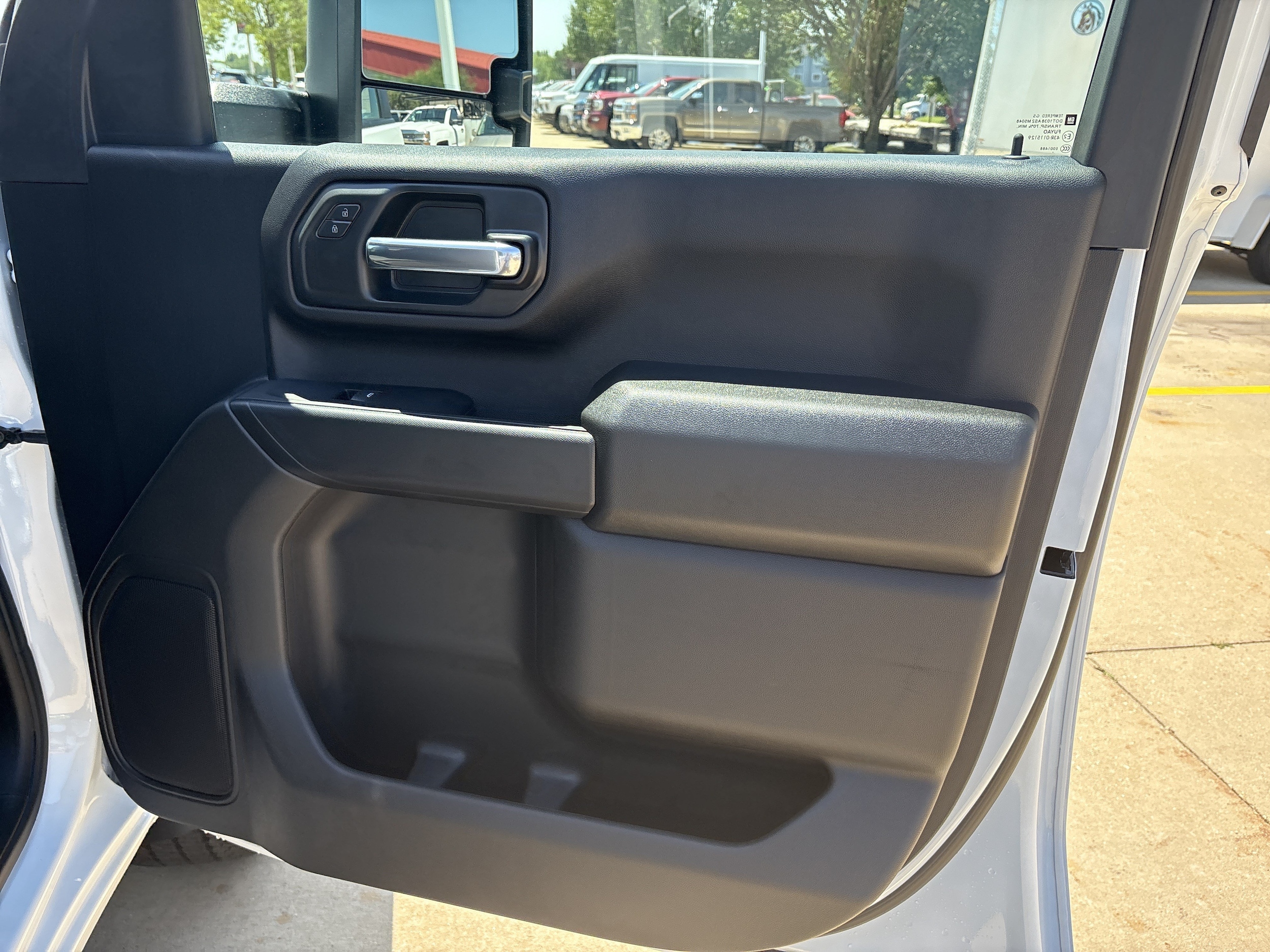 2026 GMC Sierra 2500HD Pro - Photo 18