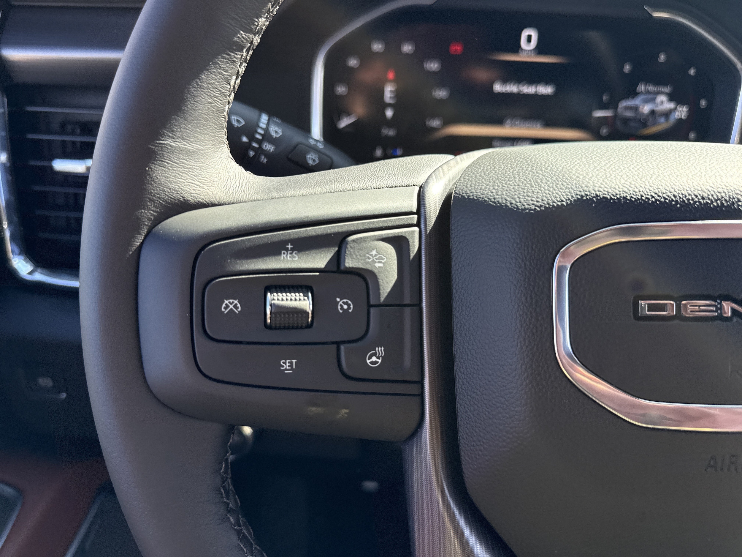 2026 GMC Sierra 2500HD Denali Ultimate - Photo 13