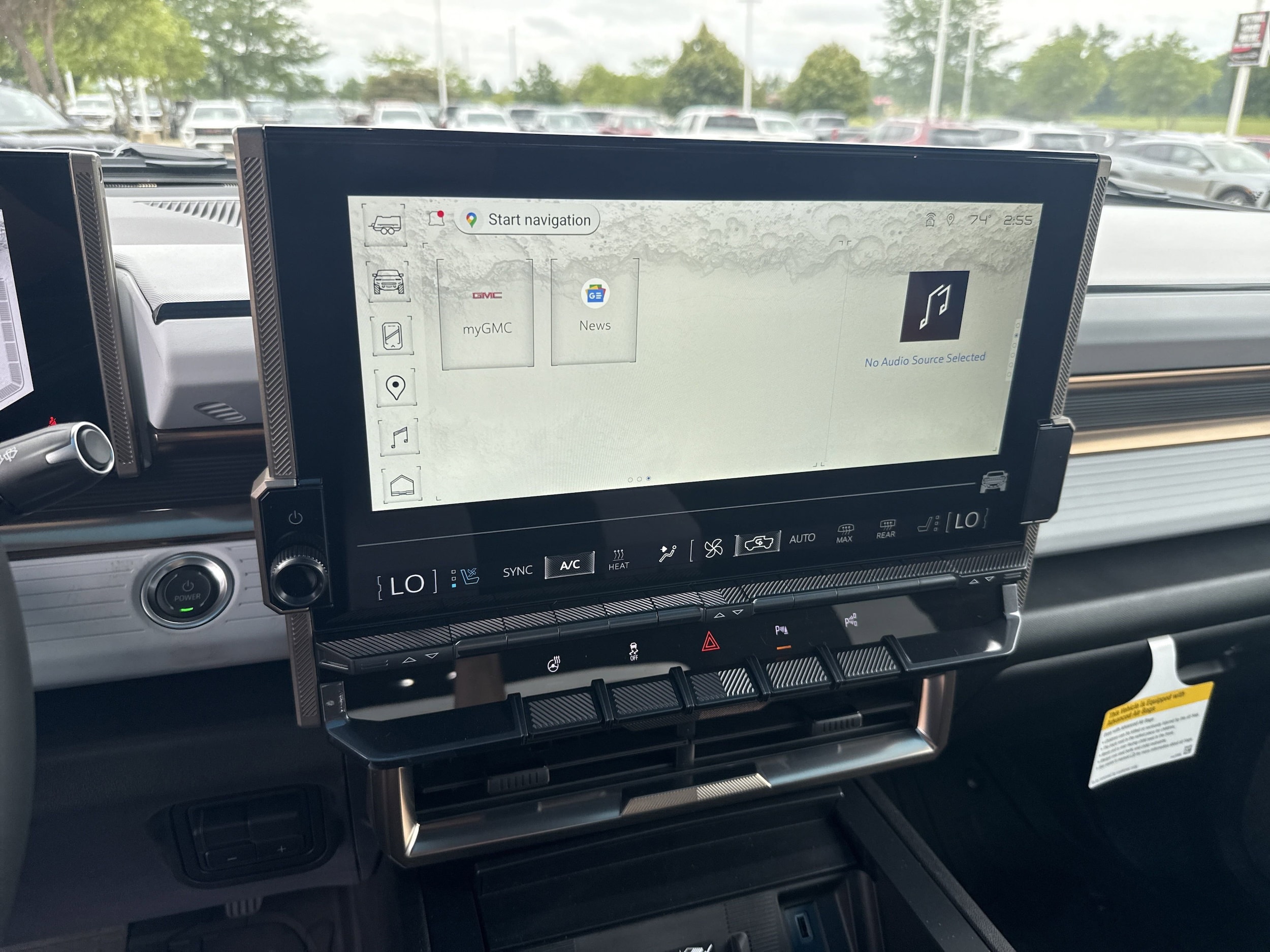 2025 GMC HUMMER EV 3X - Photo 17