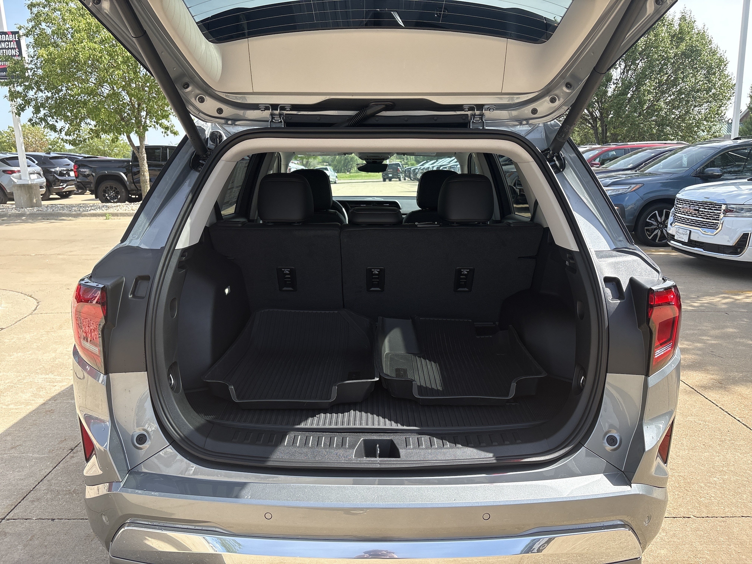 2026 GMC Terrain Denali - Photo 15