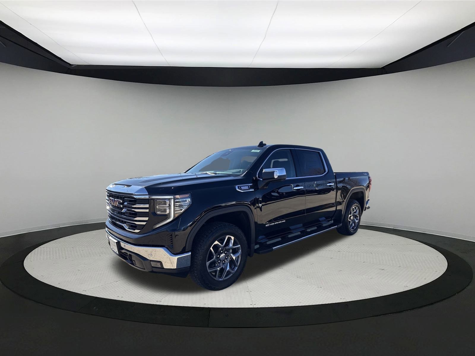 2026 GMC Sierra 1500 SLT - Photo 3