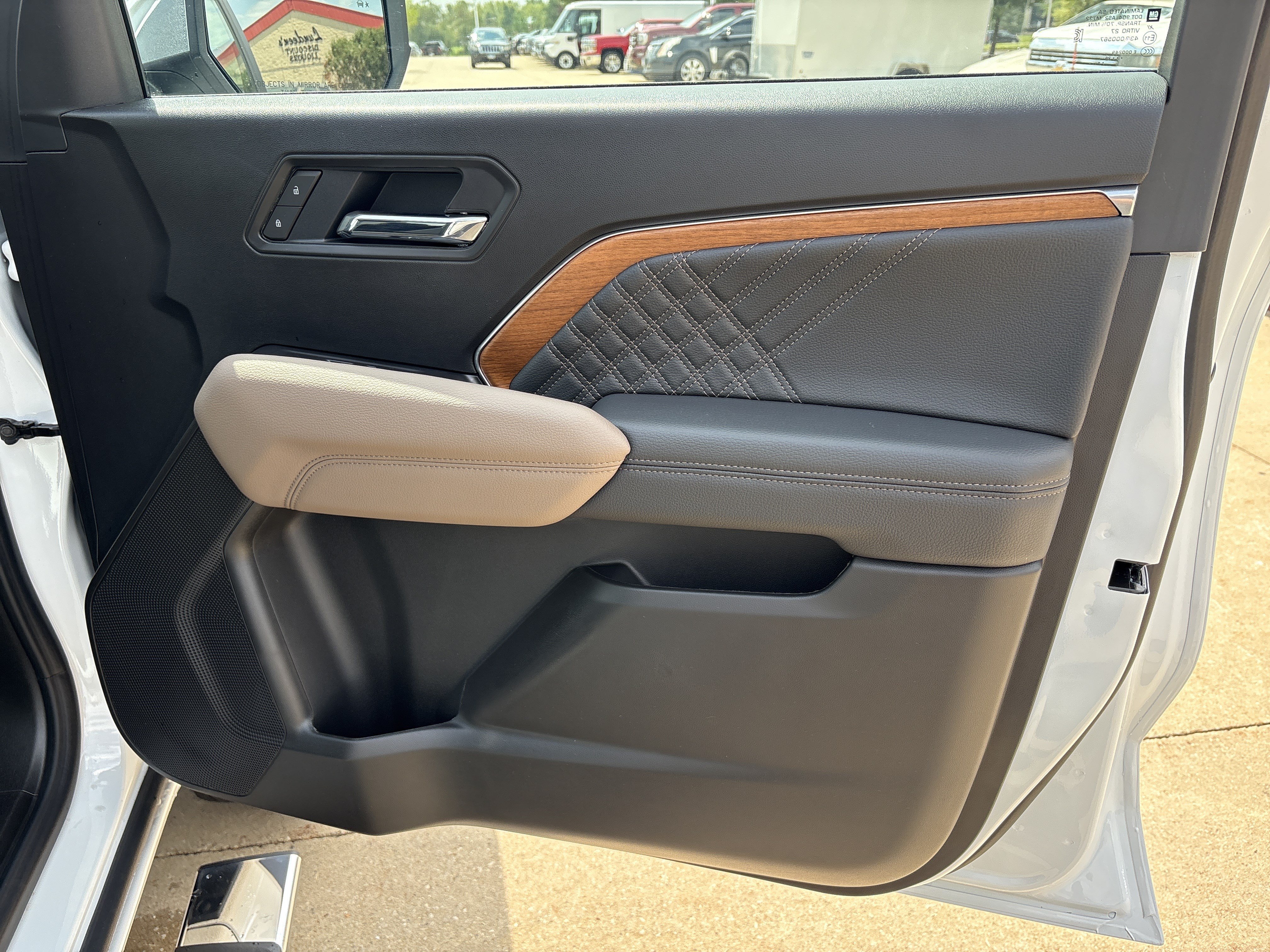 2026 GMC Canyon Denali - Photo 17