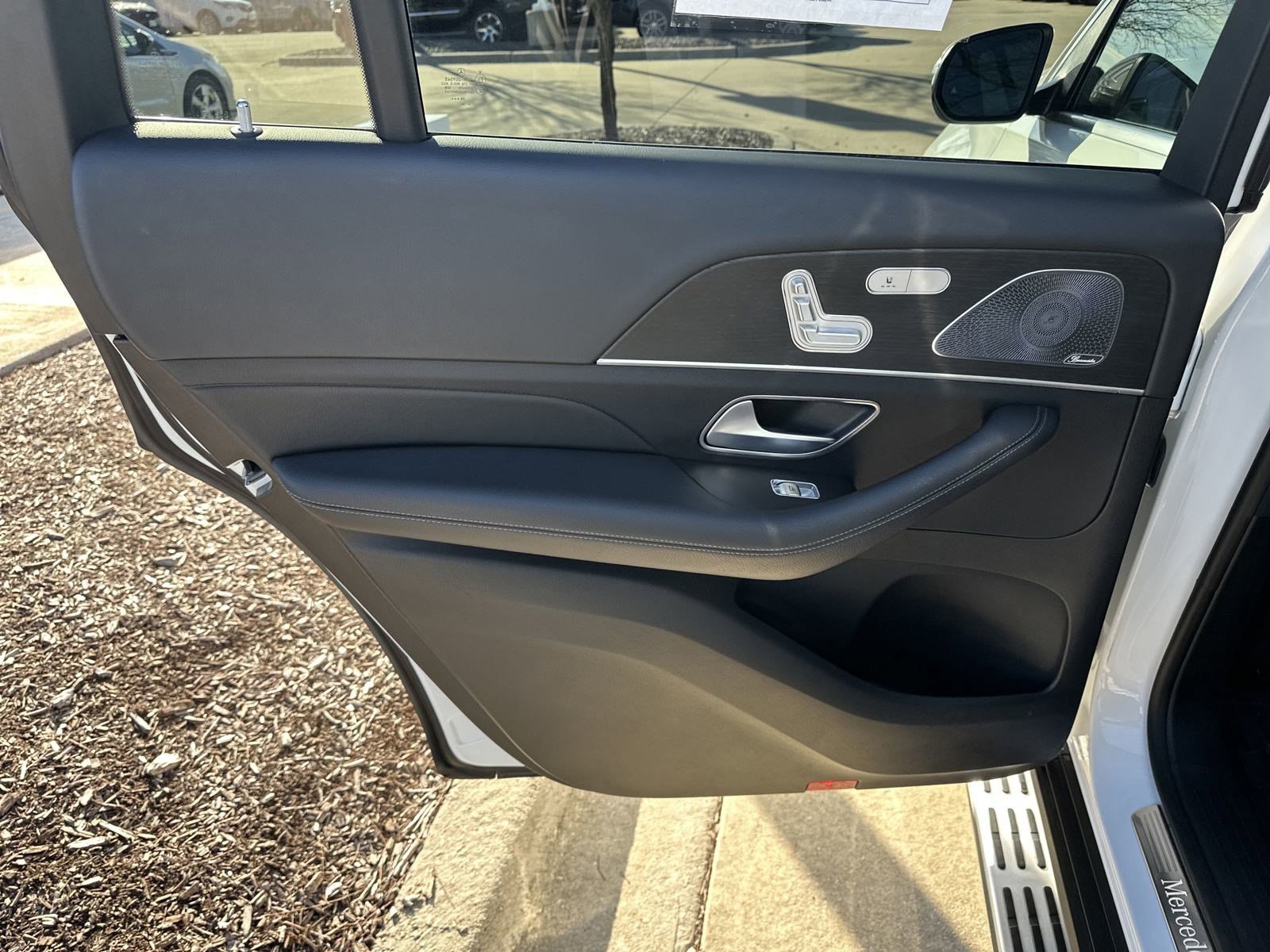 2023 Mercedes-Benz GLS GLS450 - Photo 12