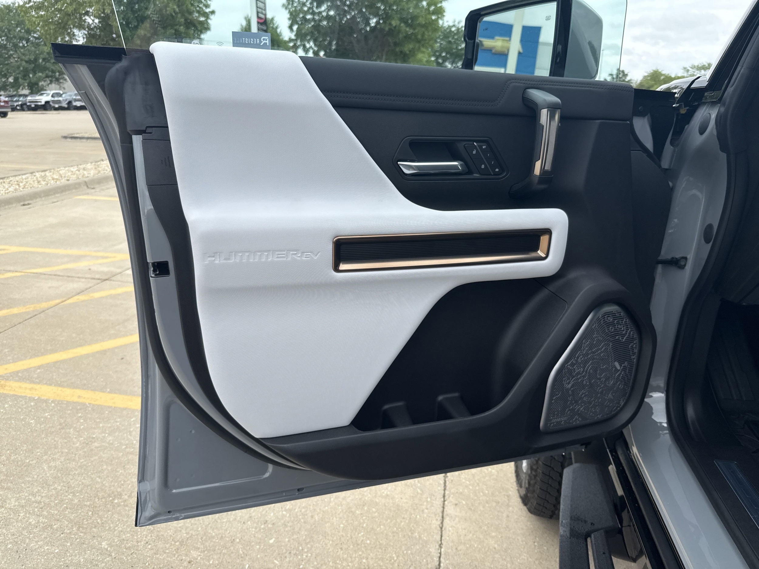 2025 GMC HUMMER EV 3X - Photo 12