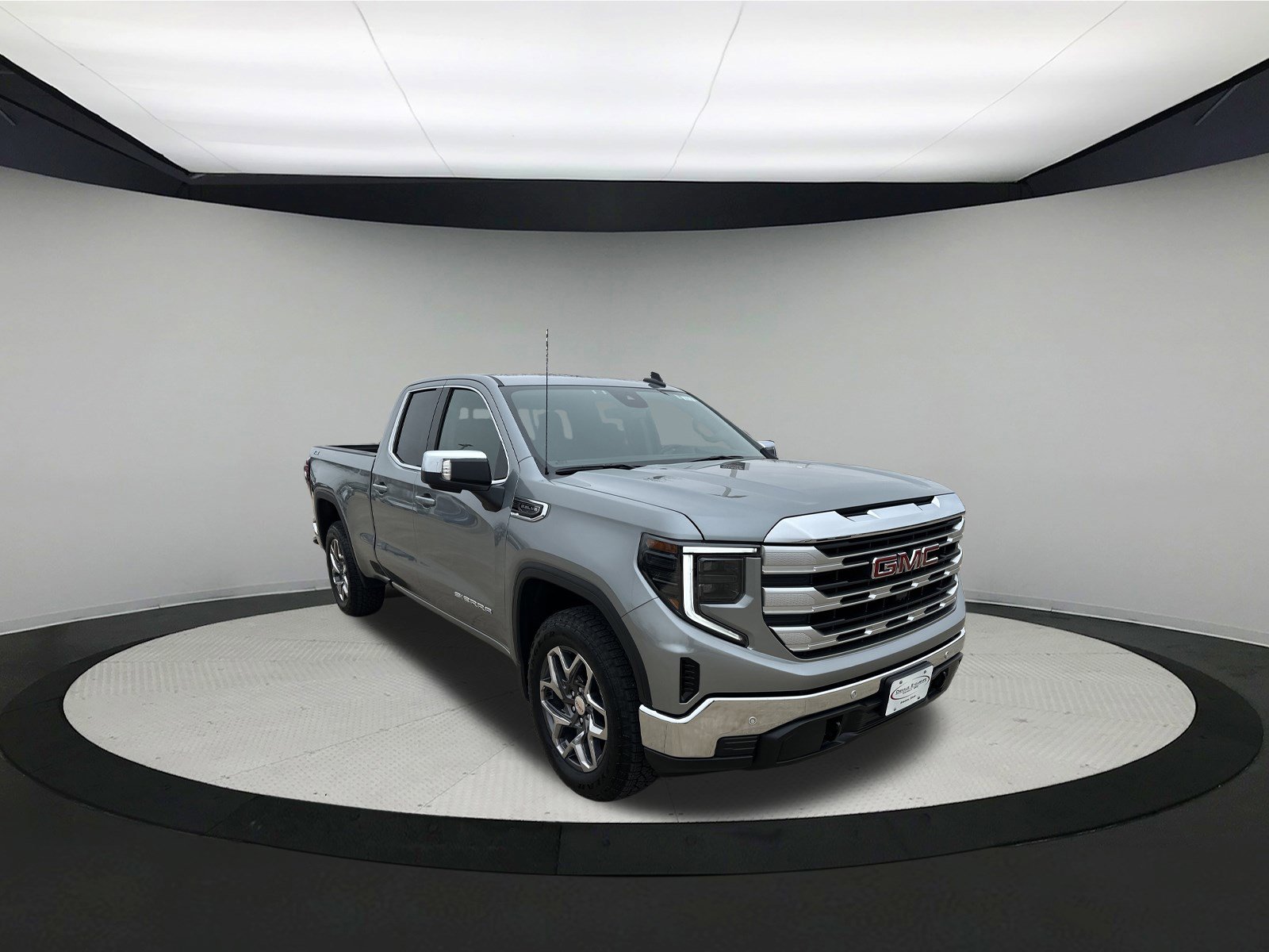 2026 GMC Sierra 4WD Double Cab Standard Box SLE's photo