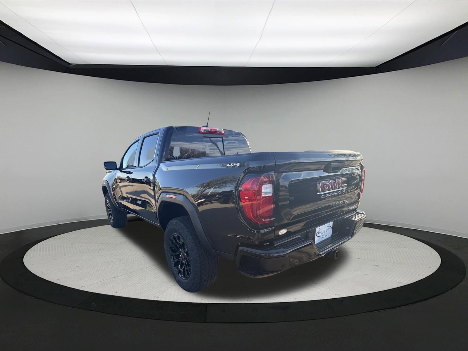2026 GMC Canyon Elevation - Photo 3