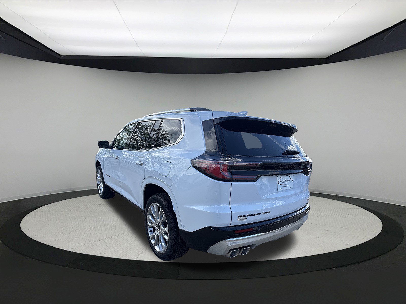 2026 GMC Acadia Denali - Photo 3