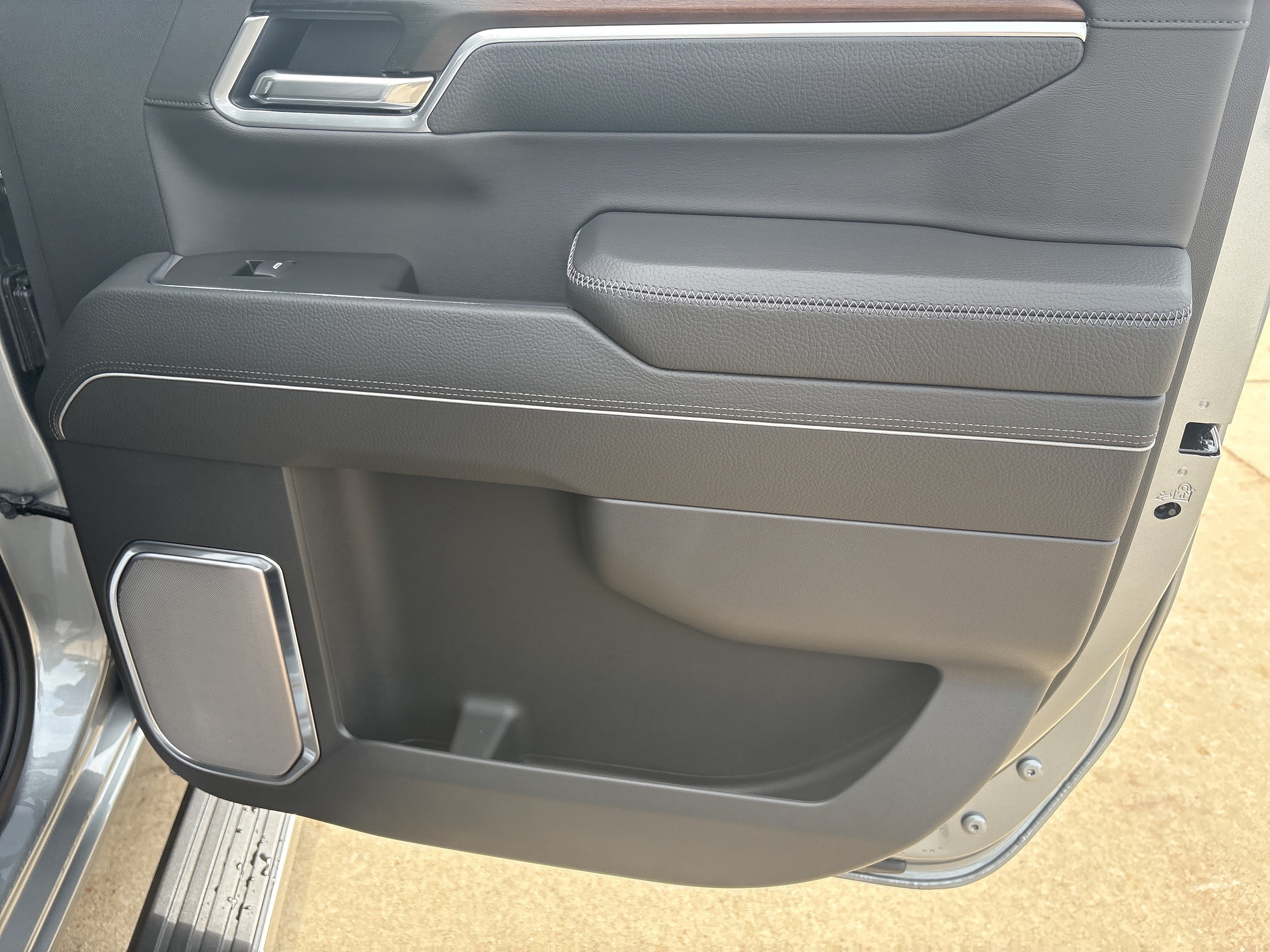2026 GMC Sierra 1500 Denali - Photo 17