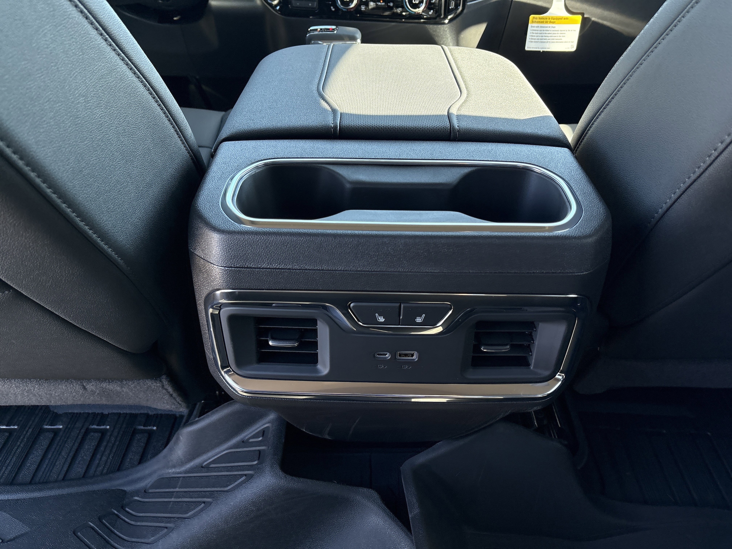 2026 GMC Sierra 1500 SLT - Photo 19
