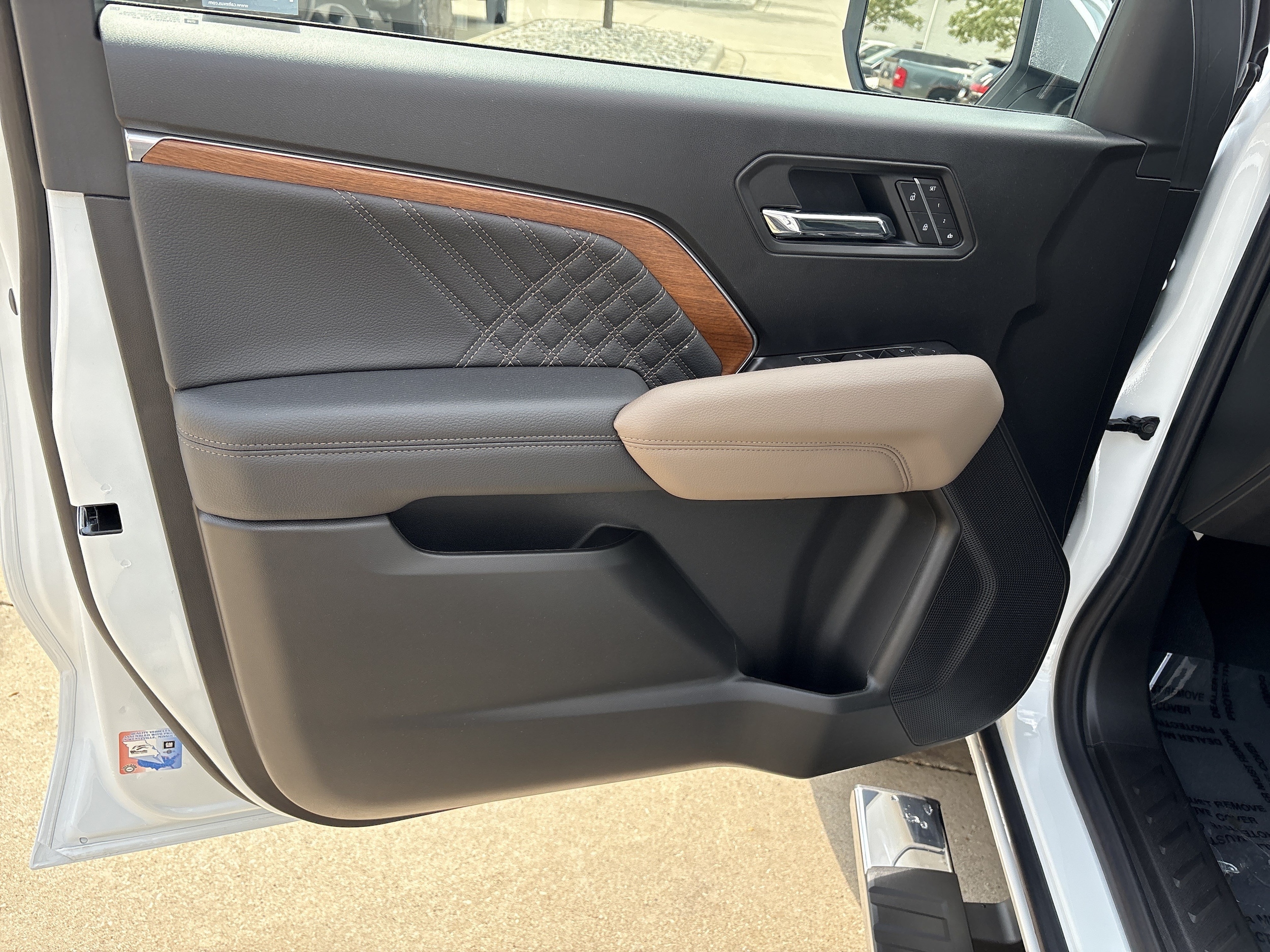 2026 GMC Canyon Denali - Photo 10