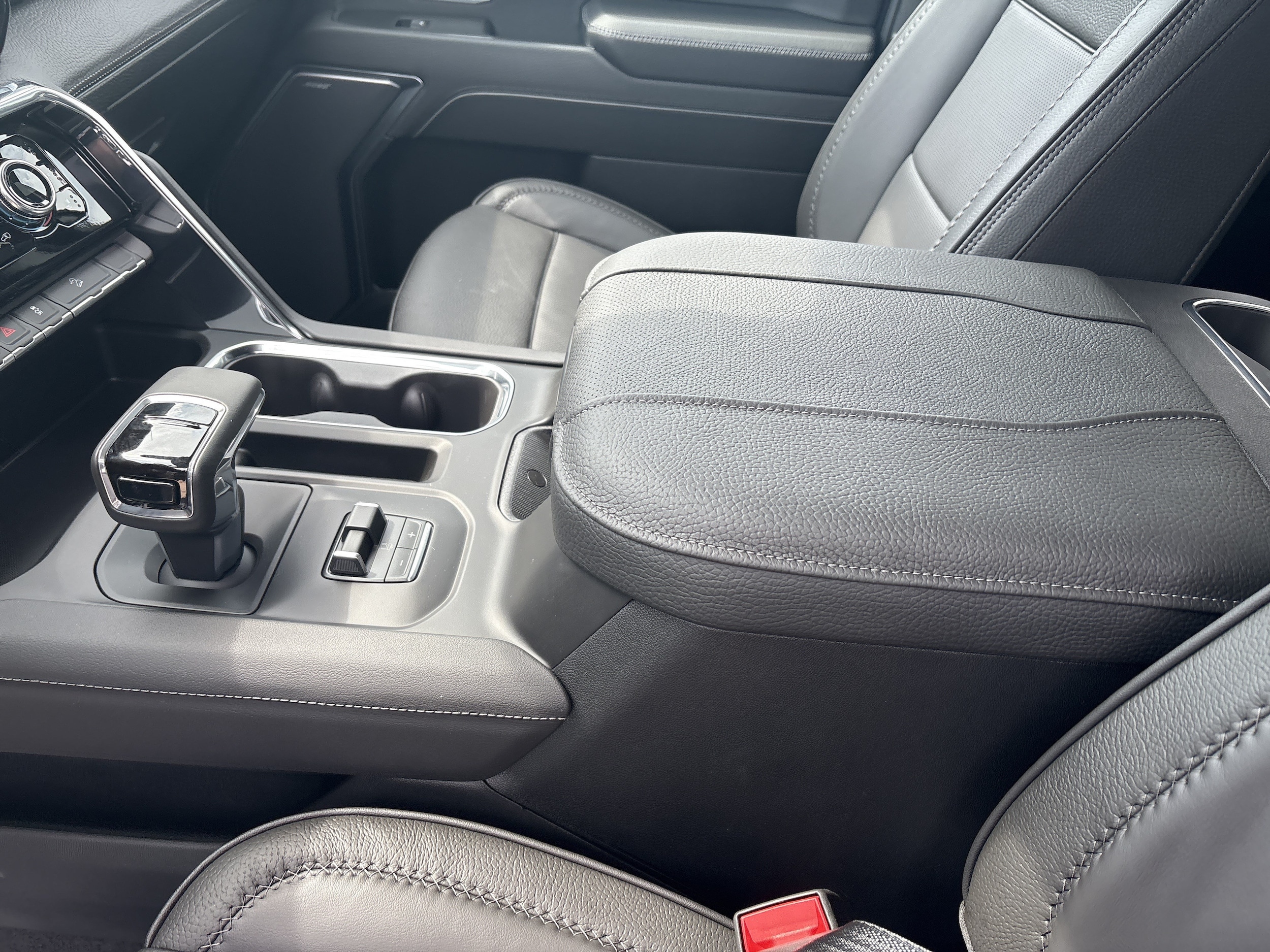 2026 GMC Sierra 1500 Denali - Photo 11