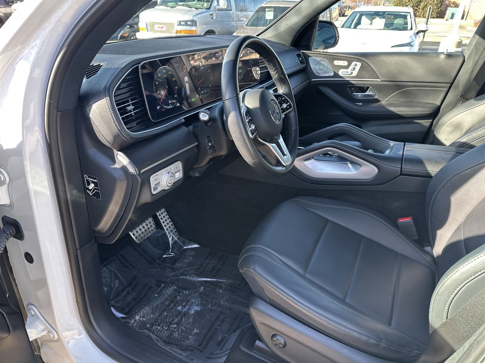 2023 Mercedes-Benz GLS GLS450 - Photo 17