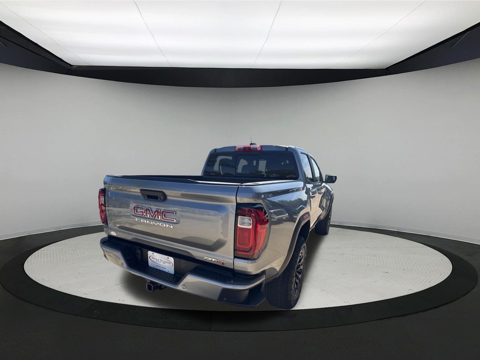 2026 GMC Canyon AT4 - Photo 7