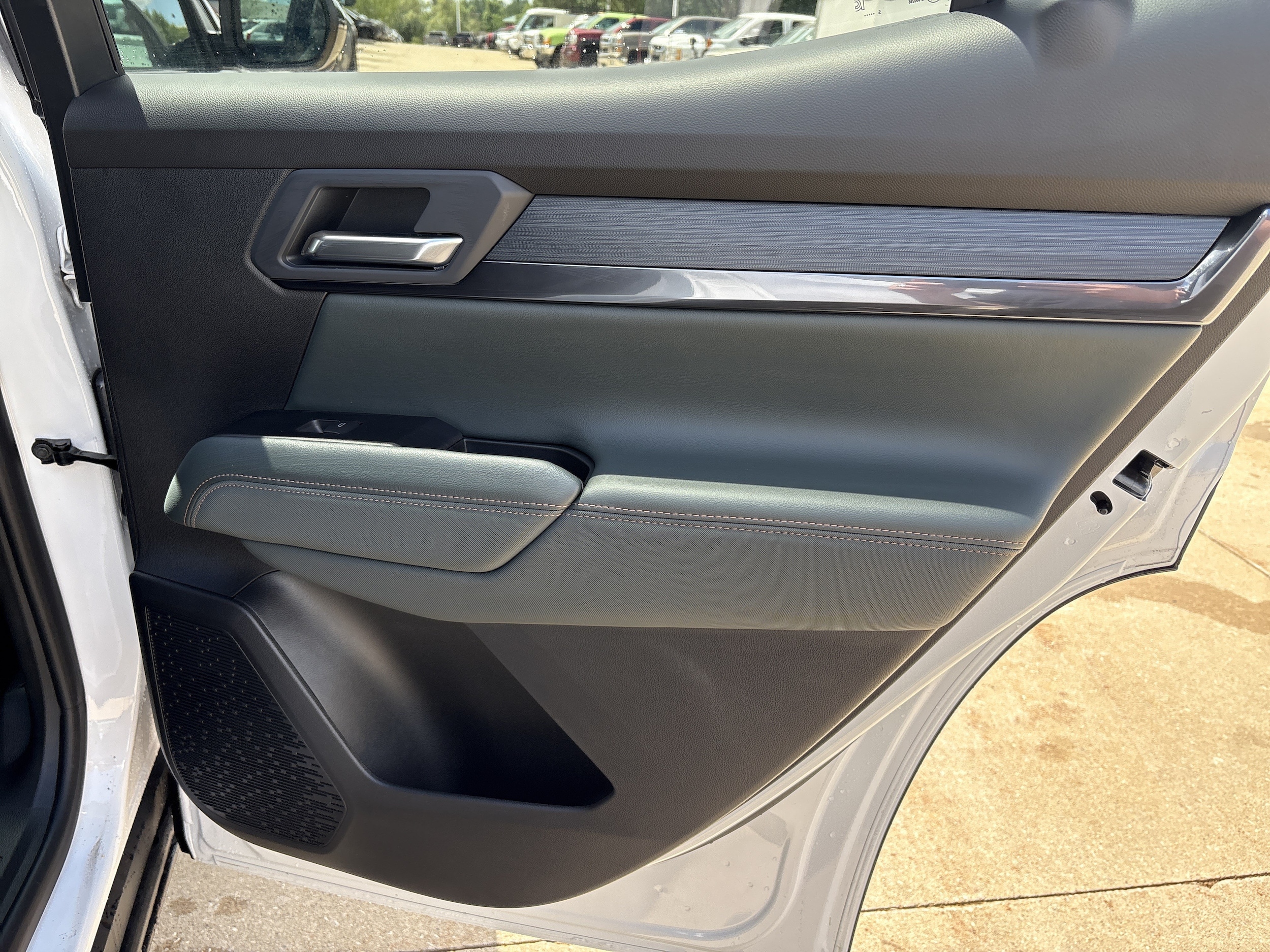 2026 GMC Terrain AT4 - Photo 15