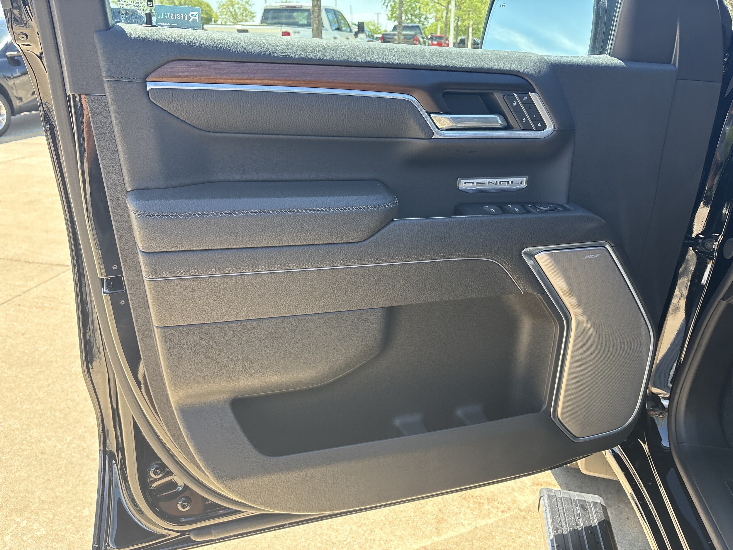 2026 GMC Sierra 1500 Denali - Photo 10