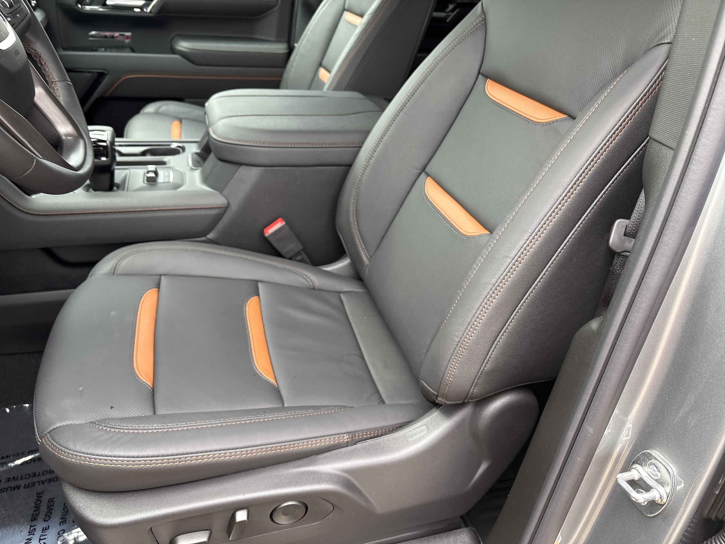 2026 GMC Sierra 1500 AT4 - Photo 13