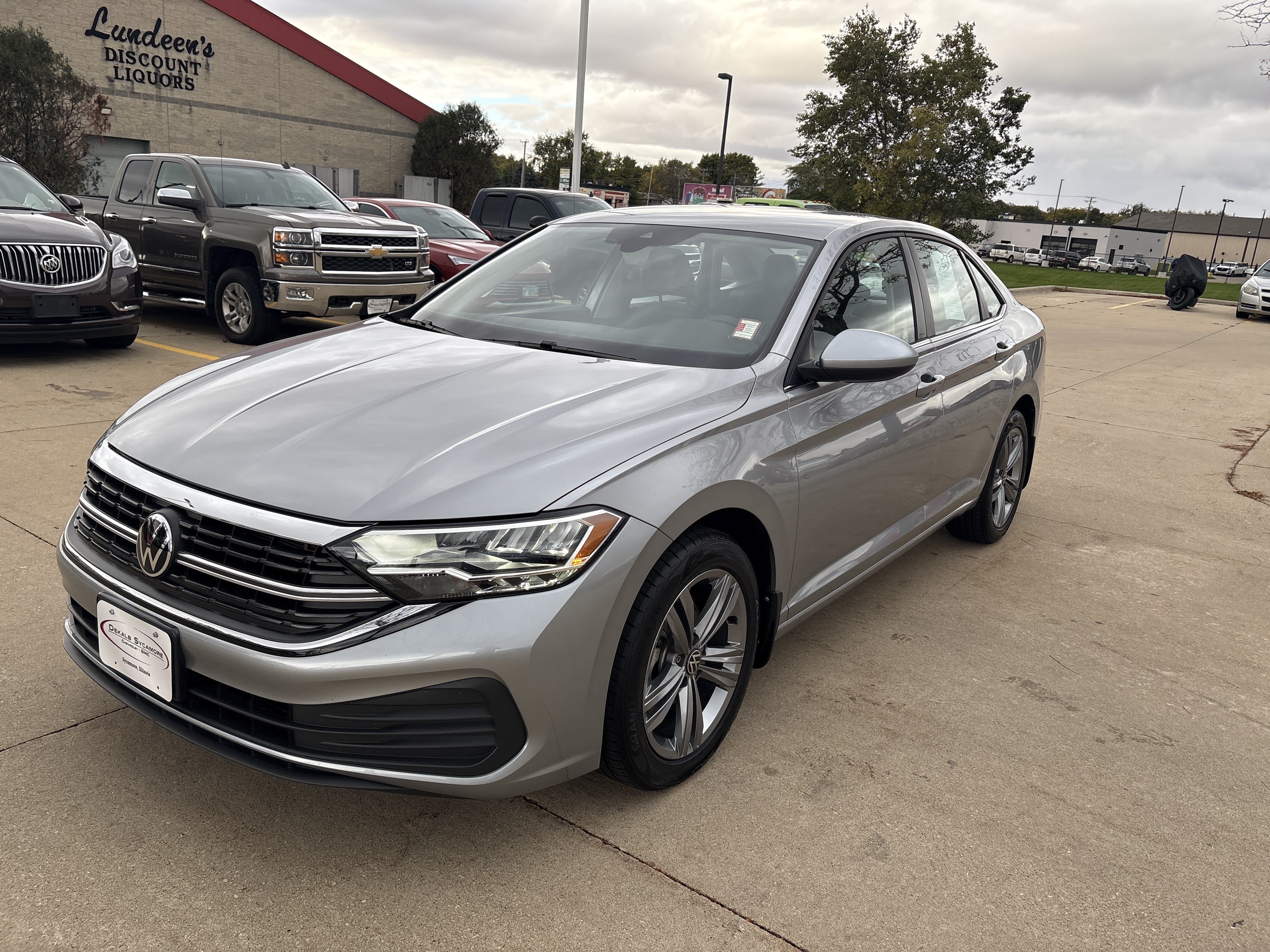 2024 Volkswagen Jetta SE