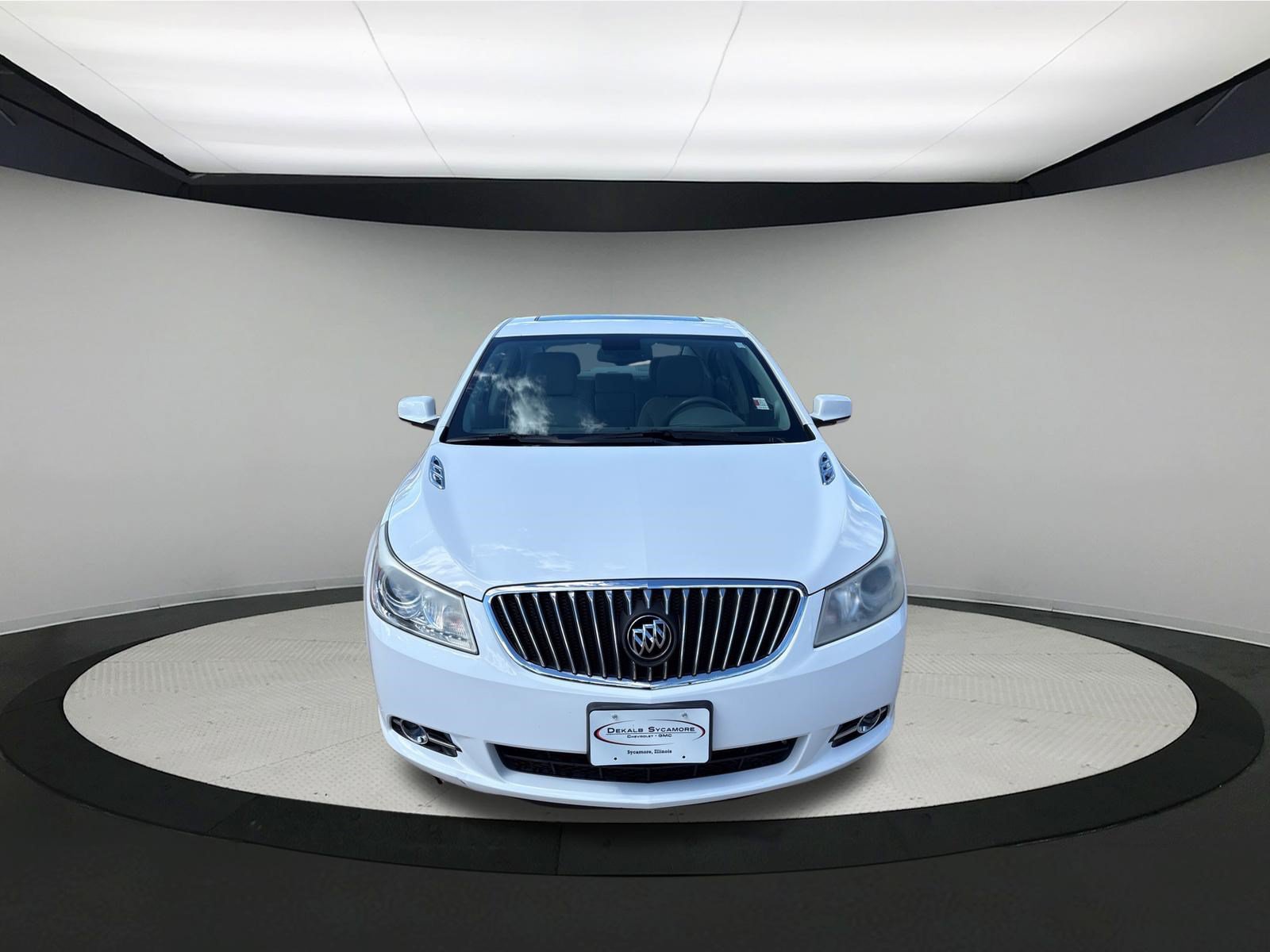 Used 2013 Buick LaCrosse Leather with VIN 1G4GC5E35DF290837 for sale in Sycamore, IL
