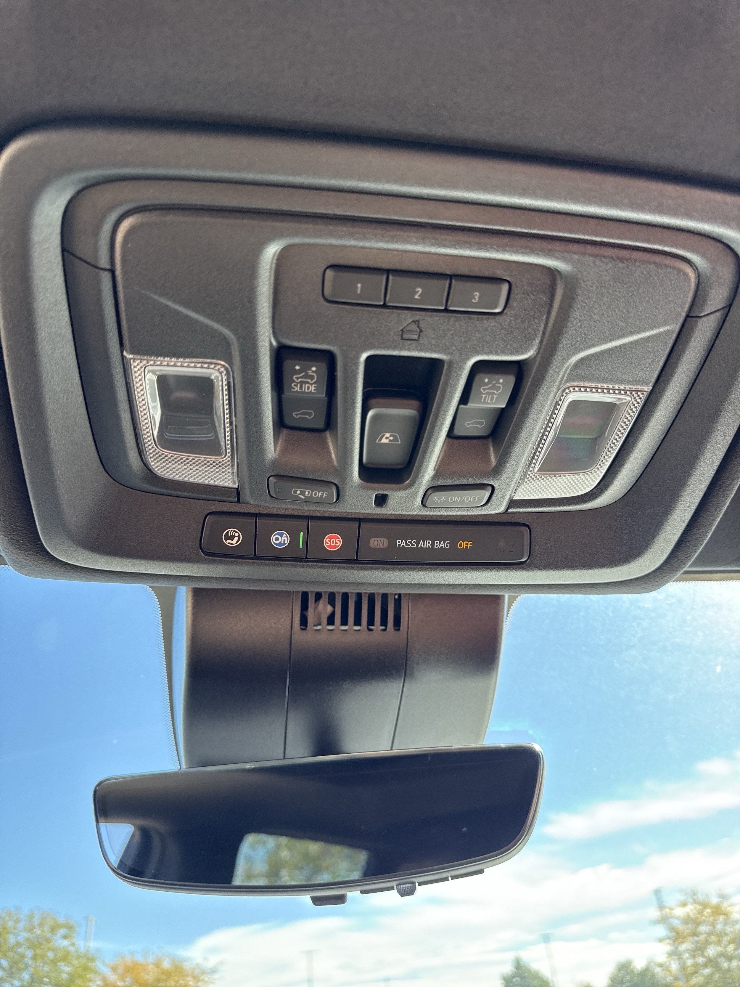 2026 GMC Sierra 2500HD Denali Ultimate - Photo 17